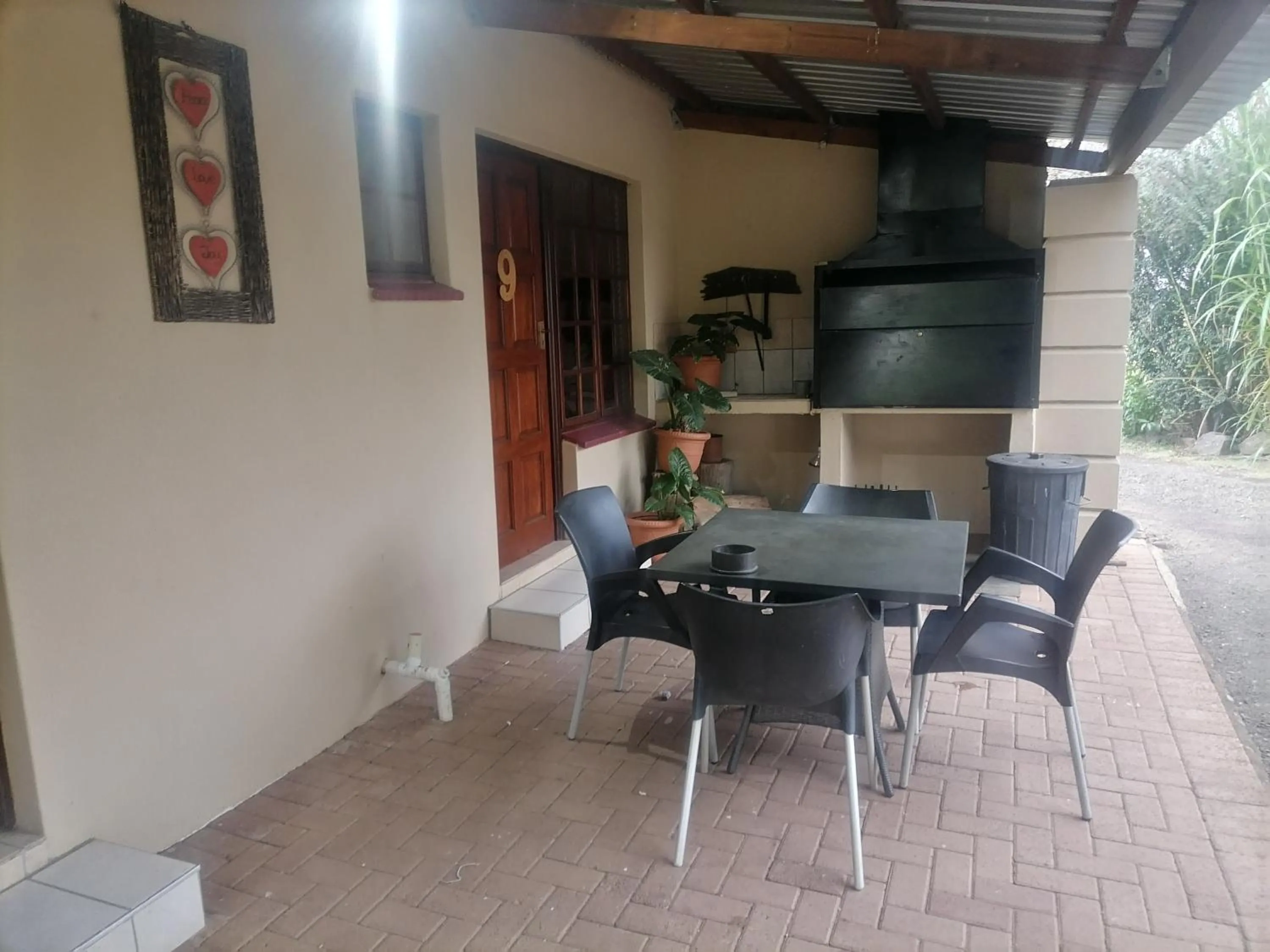 Patio in A Cherry Lane Self Catering and B&B