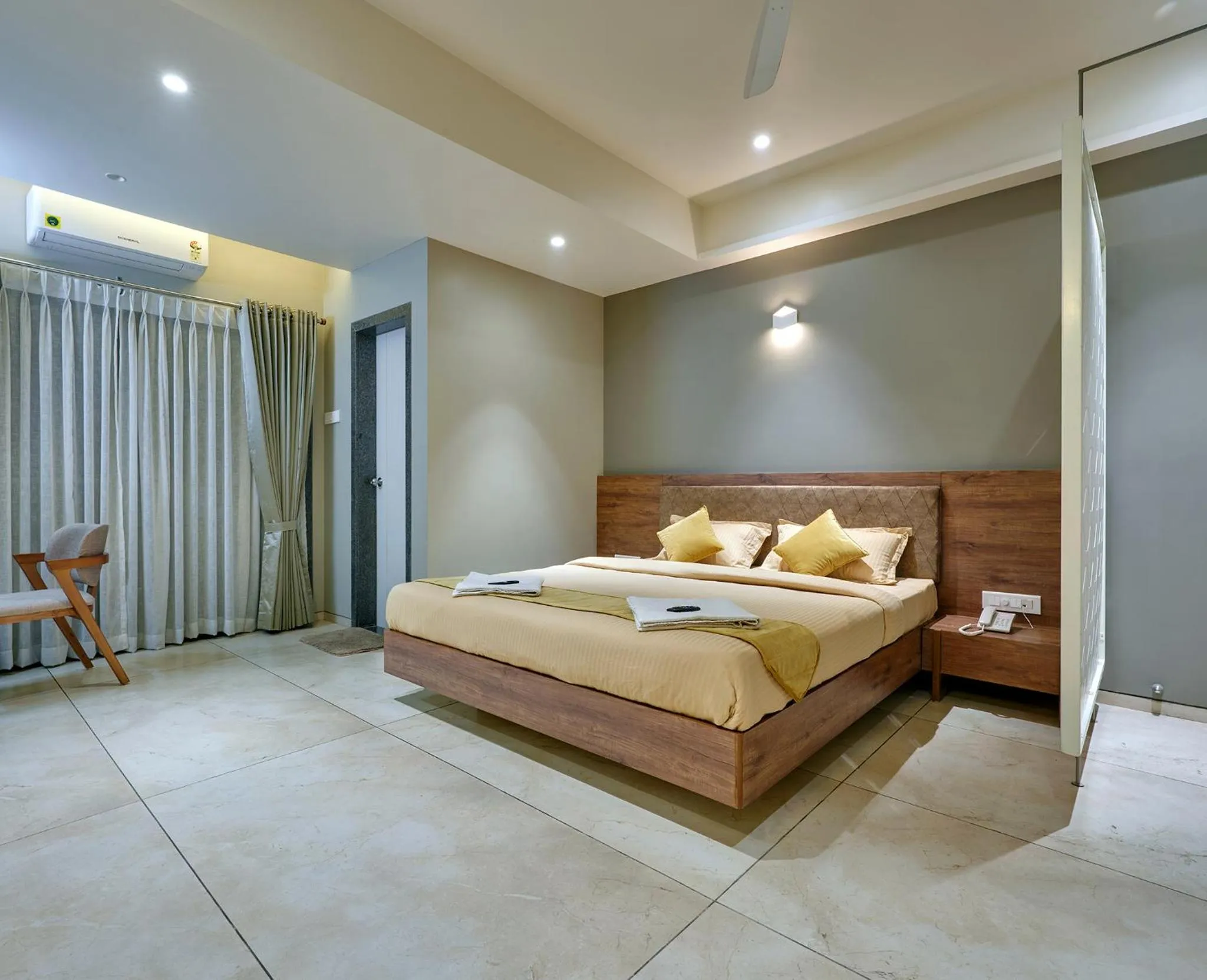 Bedroom, Bed in Hotel Swamini Kolhapur