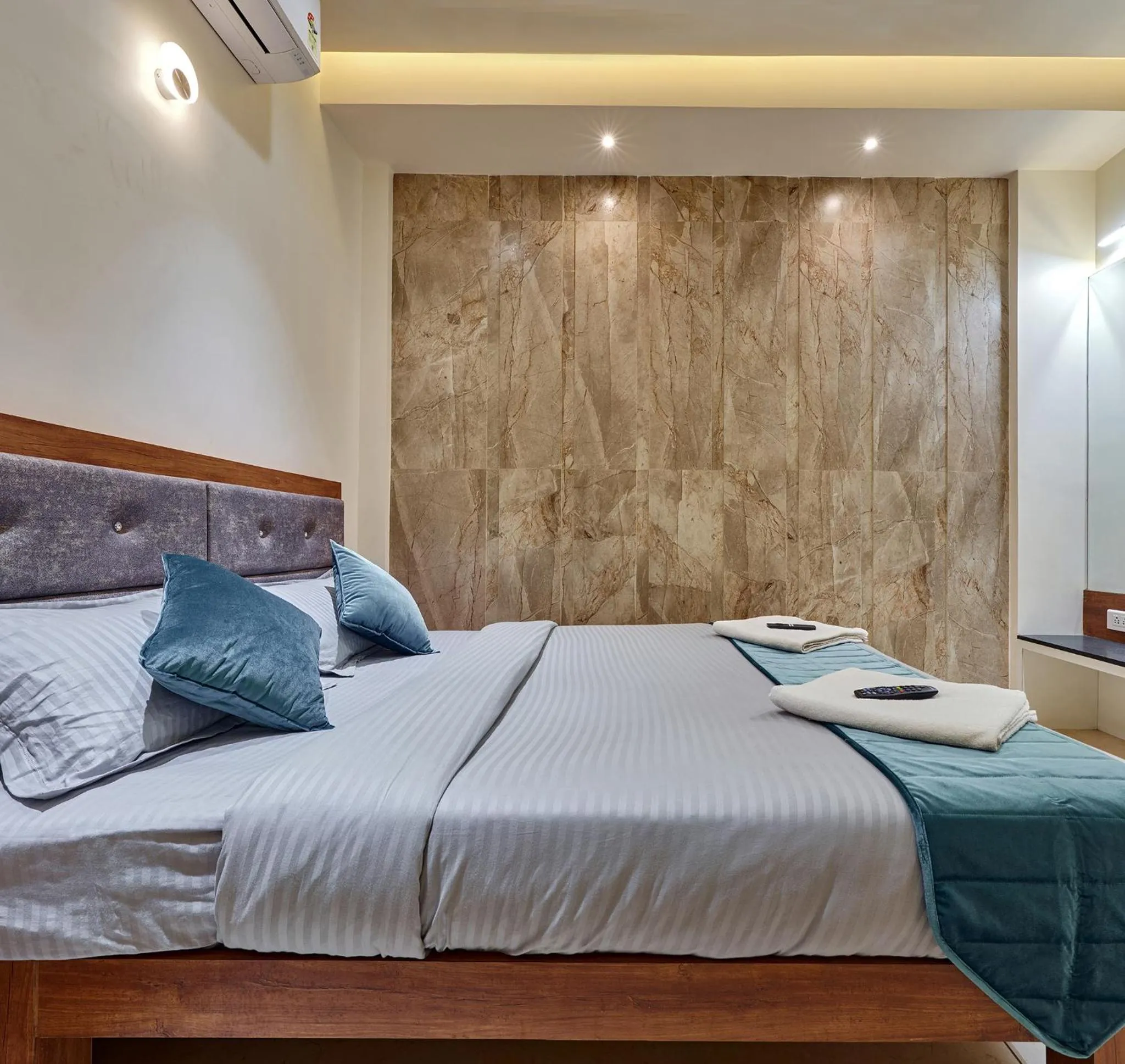 Bedroom, Bed in Hotel Swamini Kolhapur