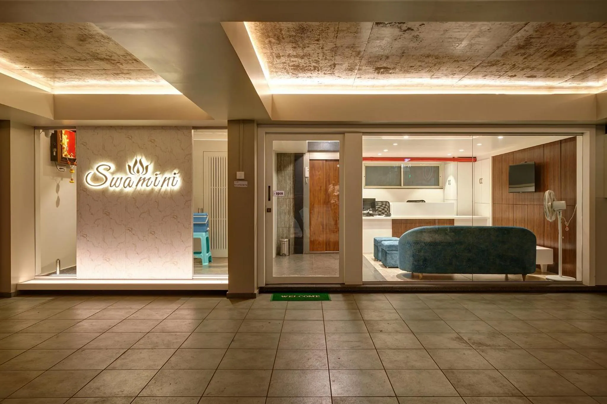 Seating area in Hotel Swamini Kolhapur