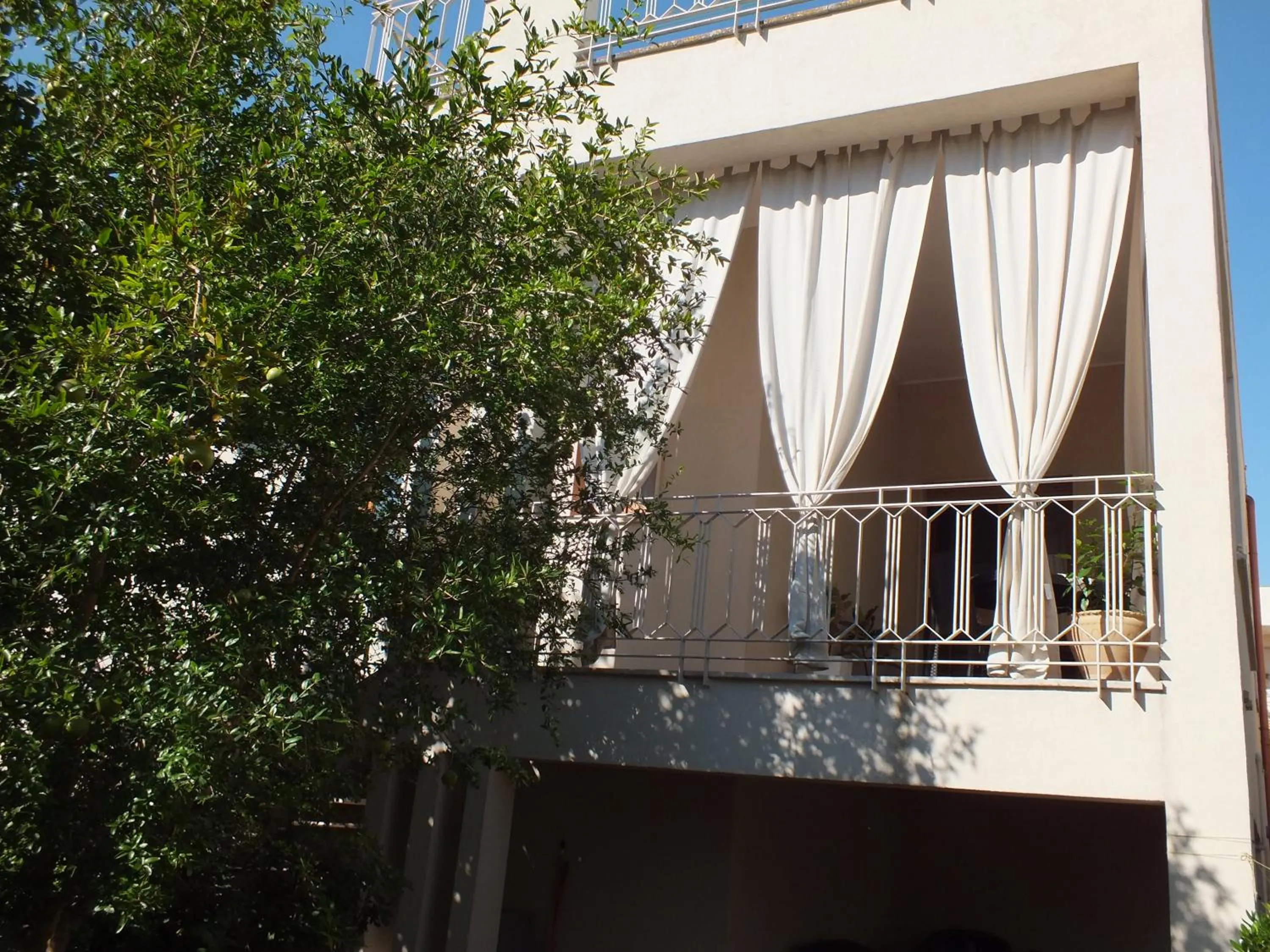 Balcony/Terrace in Villa Lazzari B&B Tra i due Mari