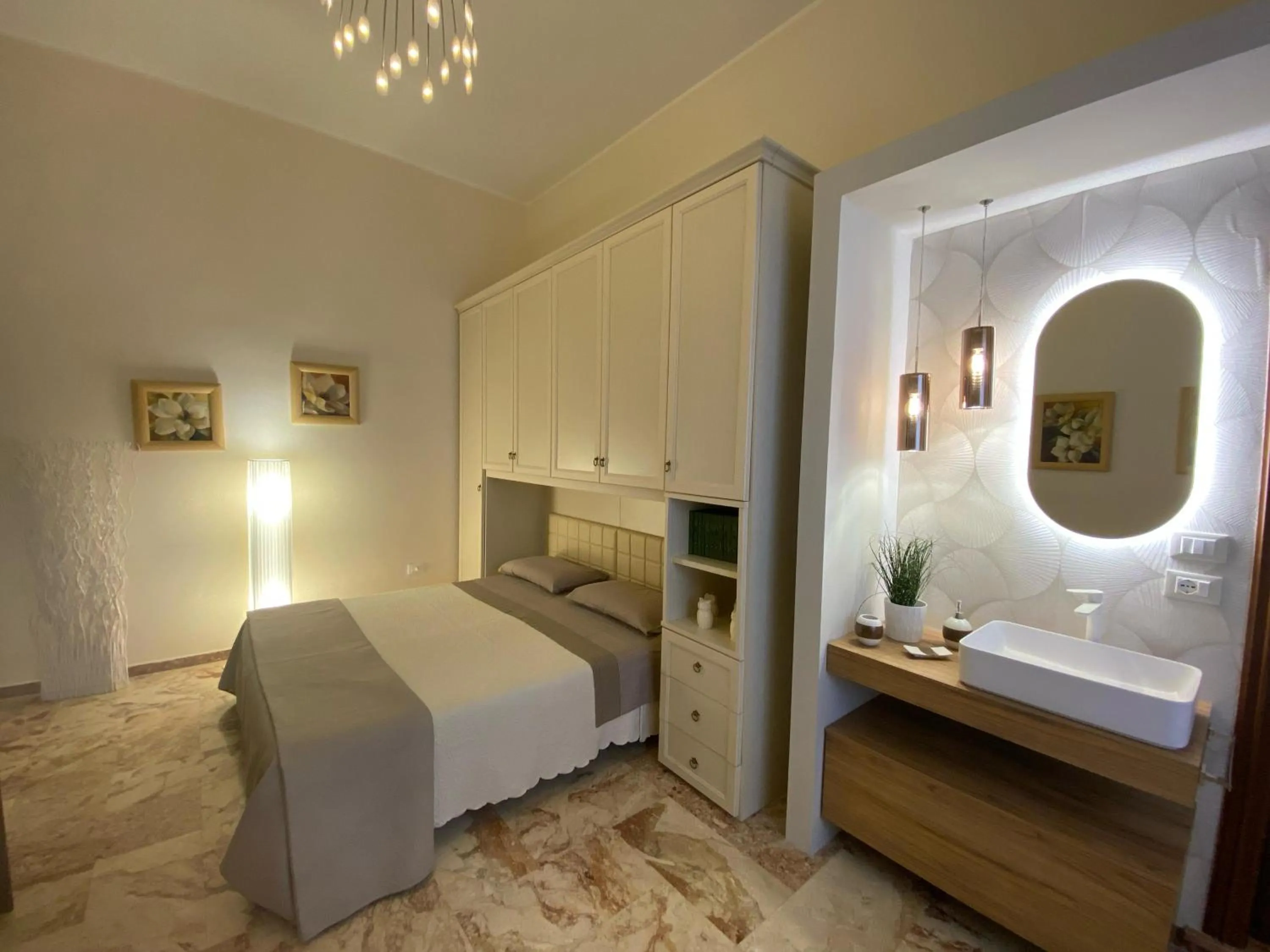 Bedroom in Villa Lazzari B&B Tra i due Mari