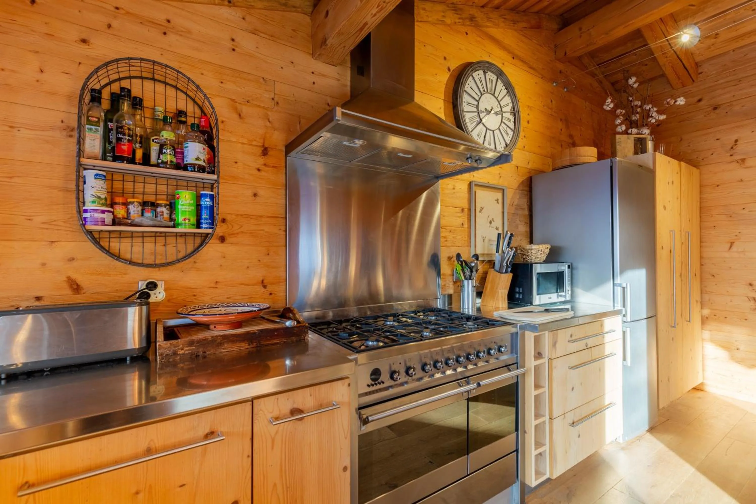 Kitchen or kitchenette in Chalet Coelacanthe