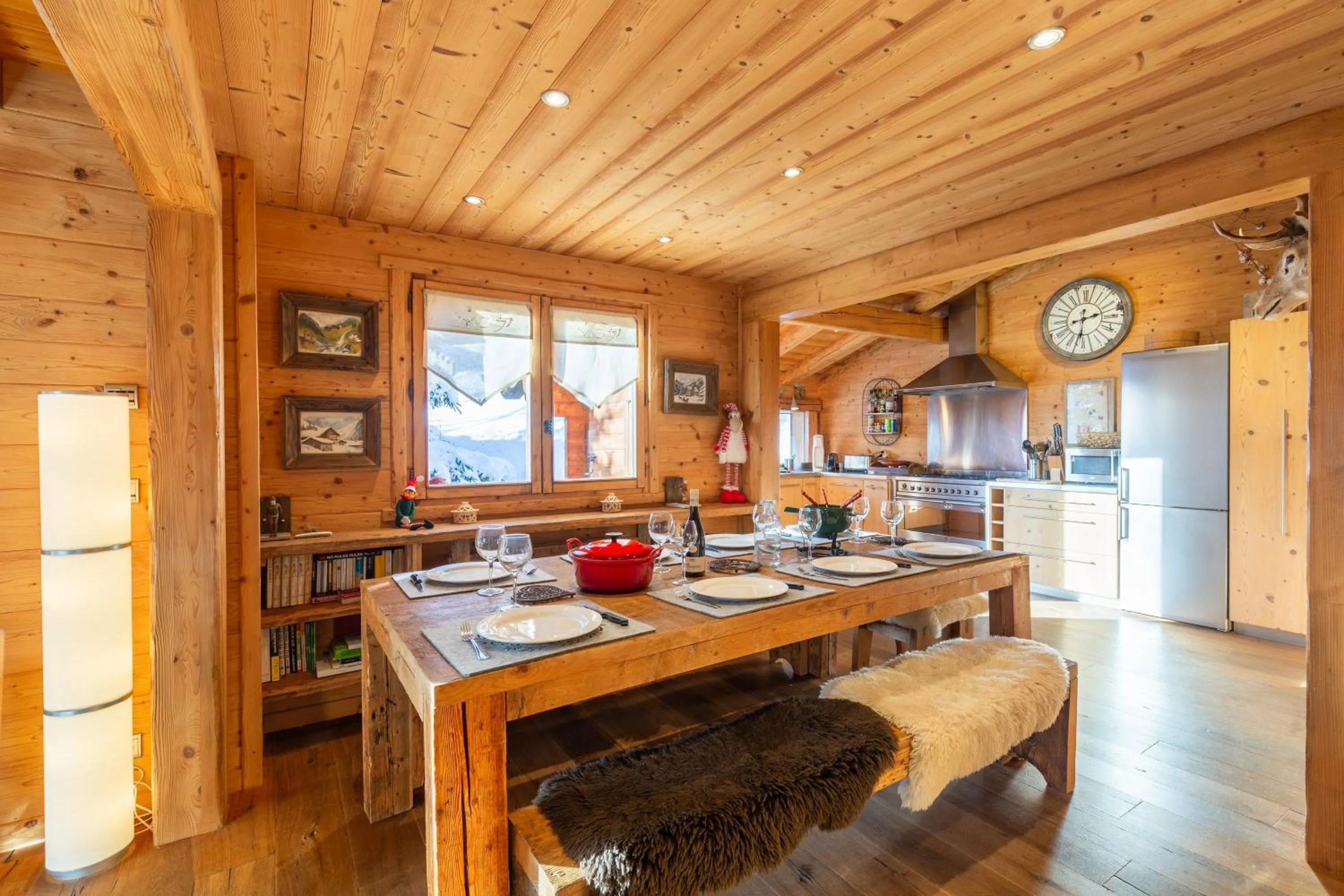 Kitchen or kitchenette in Chalet Coelacanthe