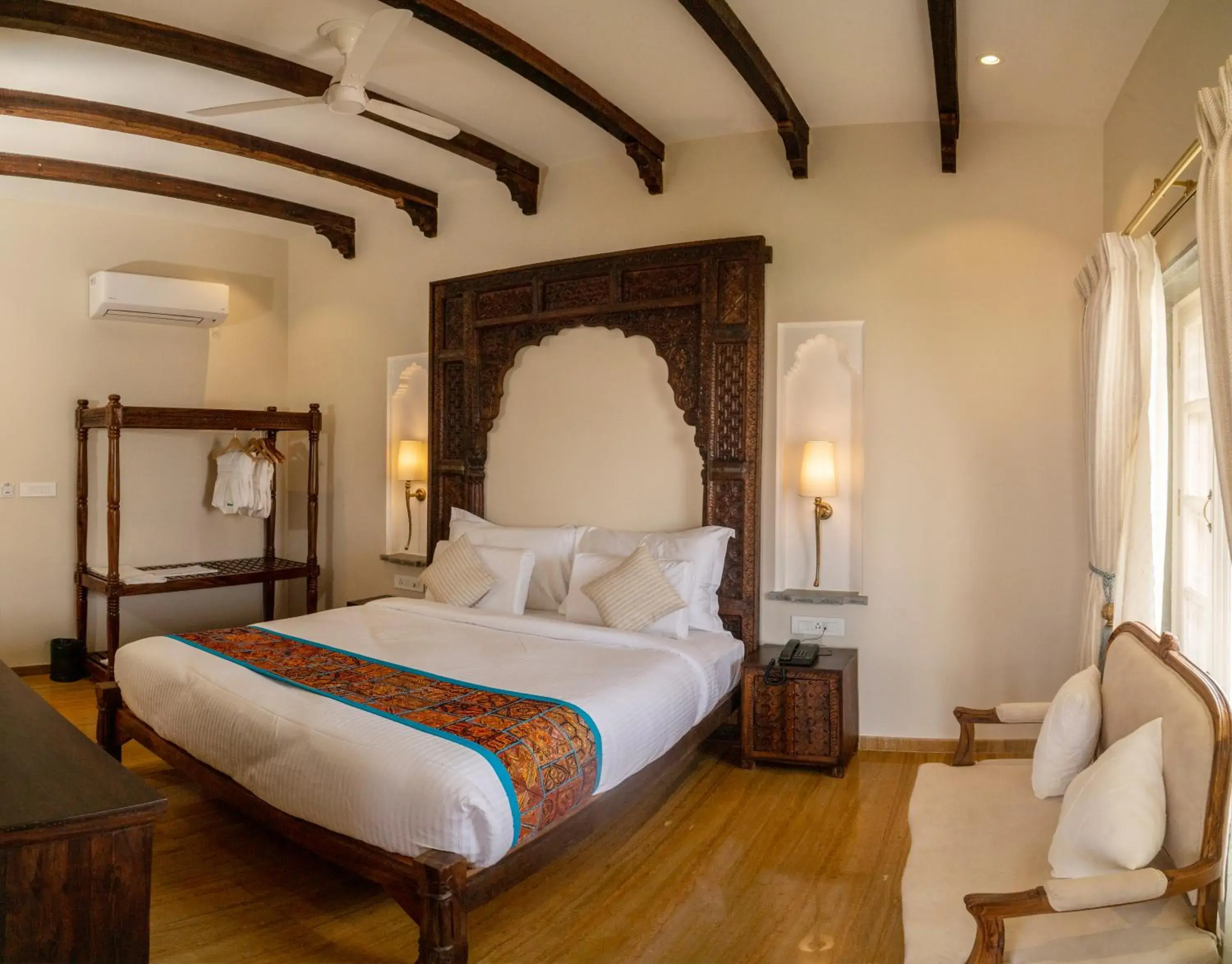 Bed in Khamma Ghani A Boutique Hotel Bed in Khamma Ghani A Boutique Hotel