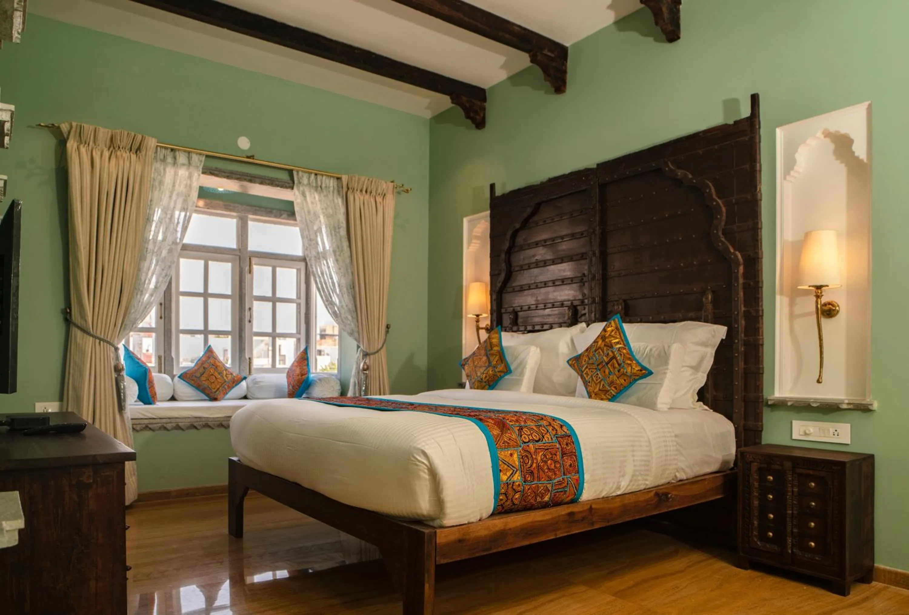 Bed in Khamma Ghani A Boutique Hotel