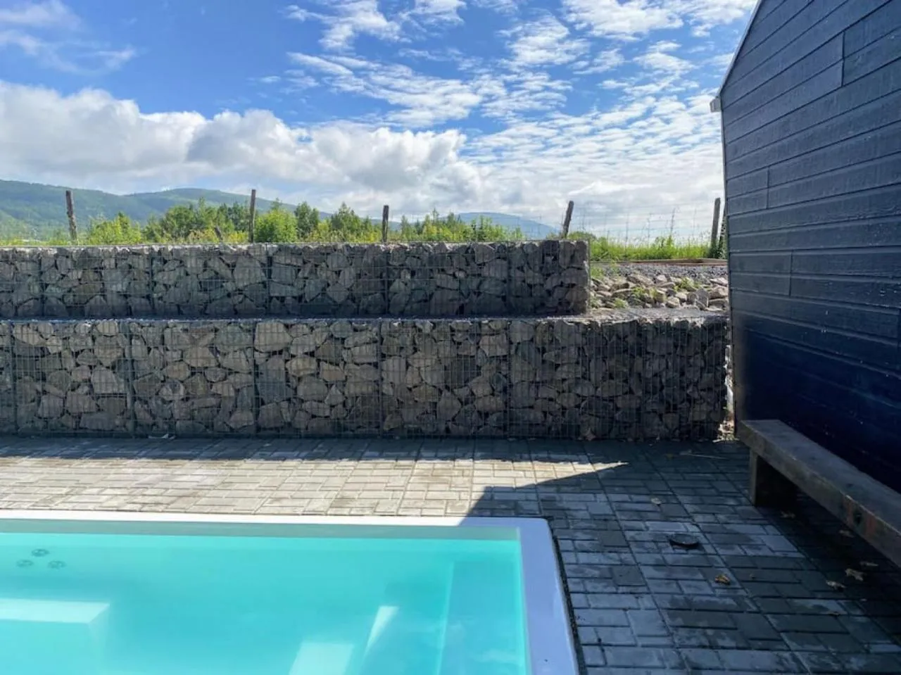 Queen Room with Garden View in La Belle Excuse