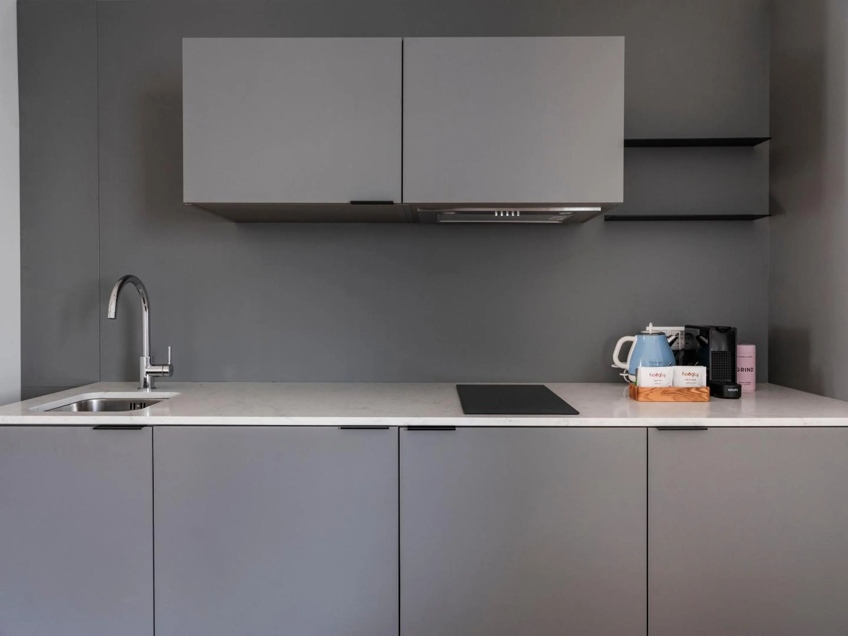 Coffee/tea facilities in Numa Düsseldorf Leo