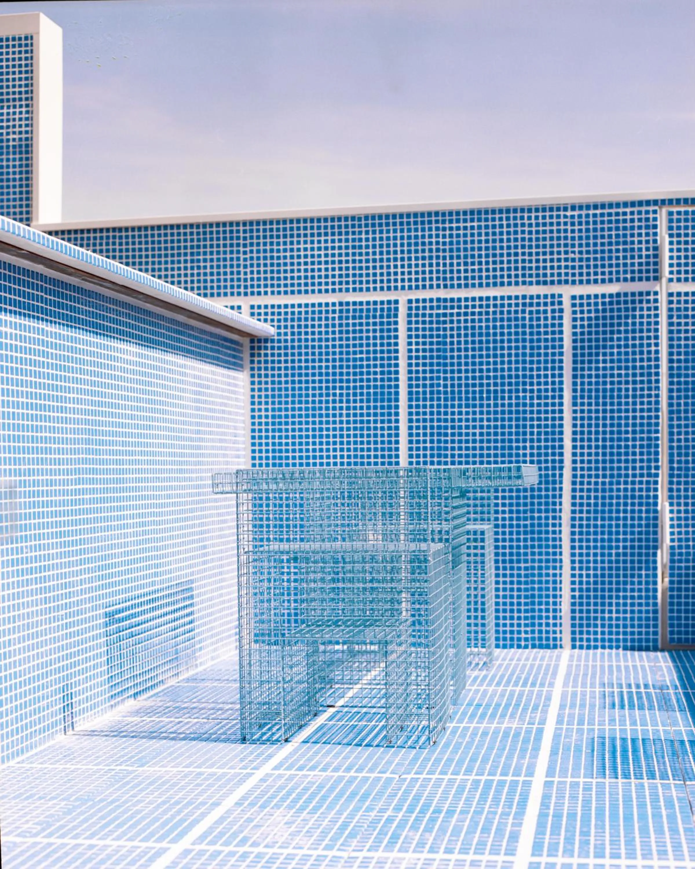 Patio in Hôtel Présent - Entrée autonome, réception en ligne - Encore Mieux