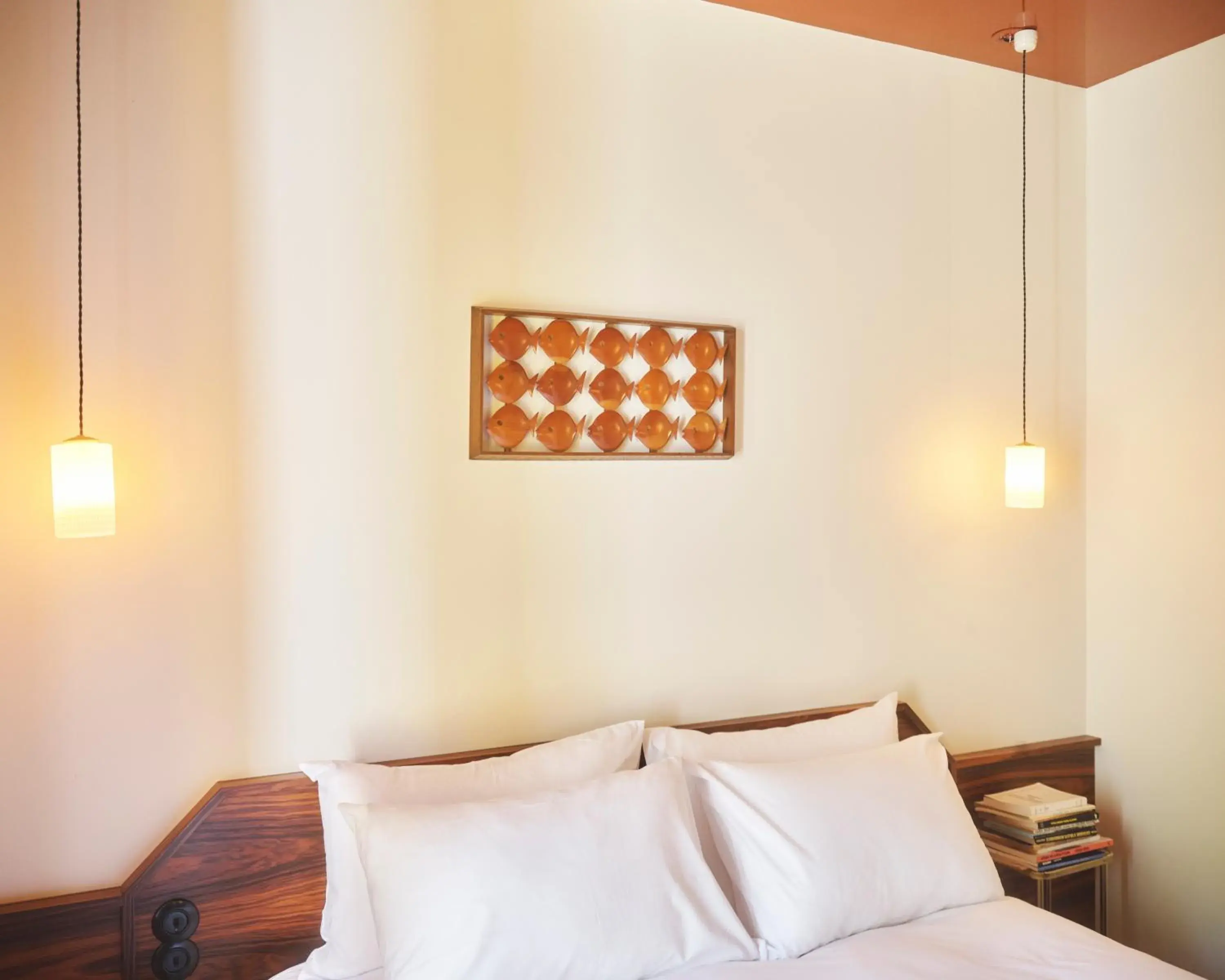 Double Room with Balcony in Hôtel Présent - Entrée autonome, réception en ligne - Encore Mieux Double Room with Balcony in Hôtel Présent - Entrée autonome, réception en ligne - Encore Mieux