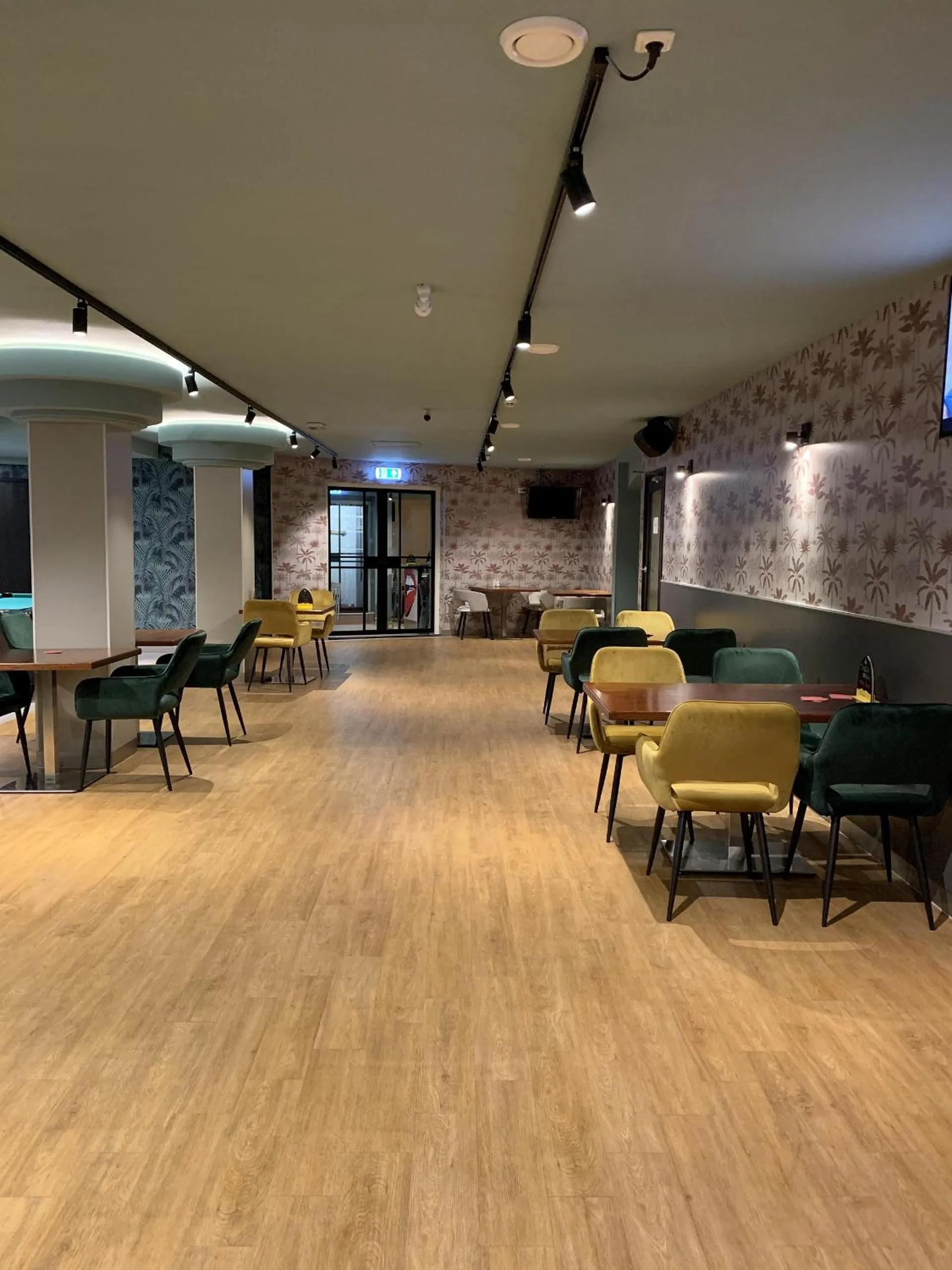 Lobby or reception in Hotel The Globe