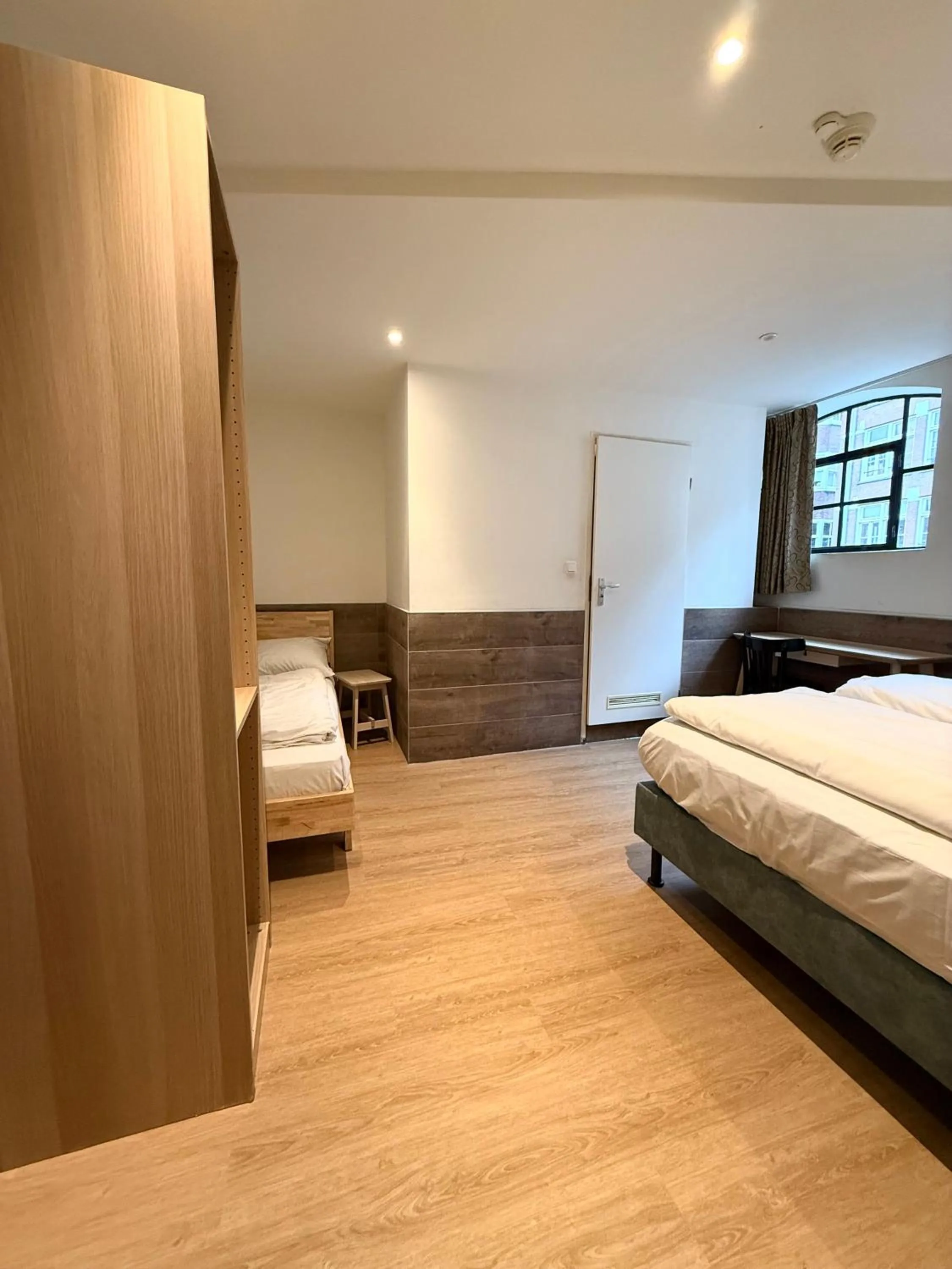 Bed in Hotel The Globe