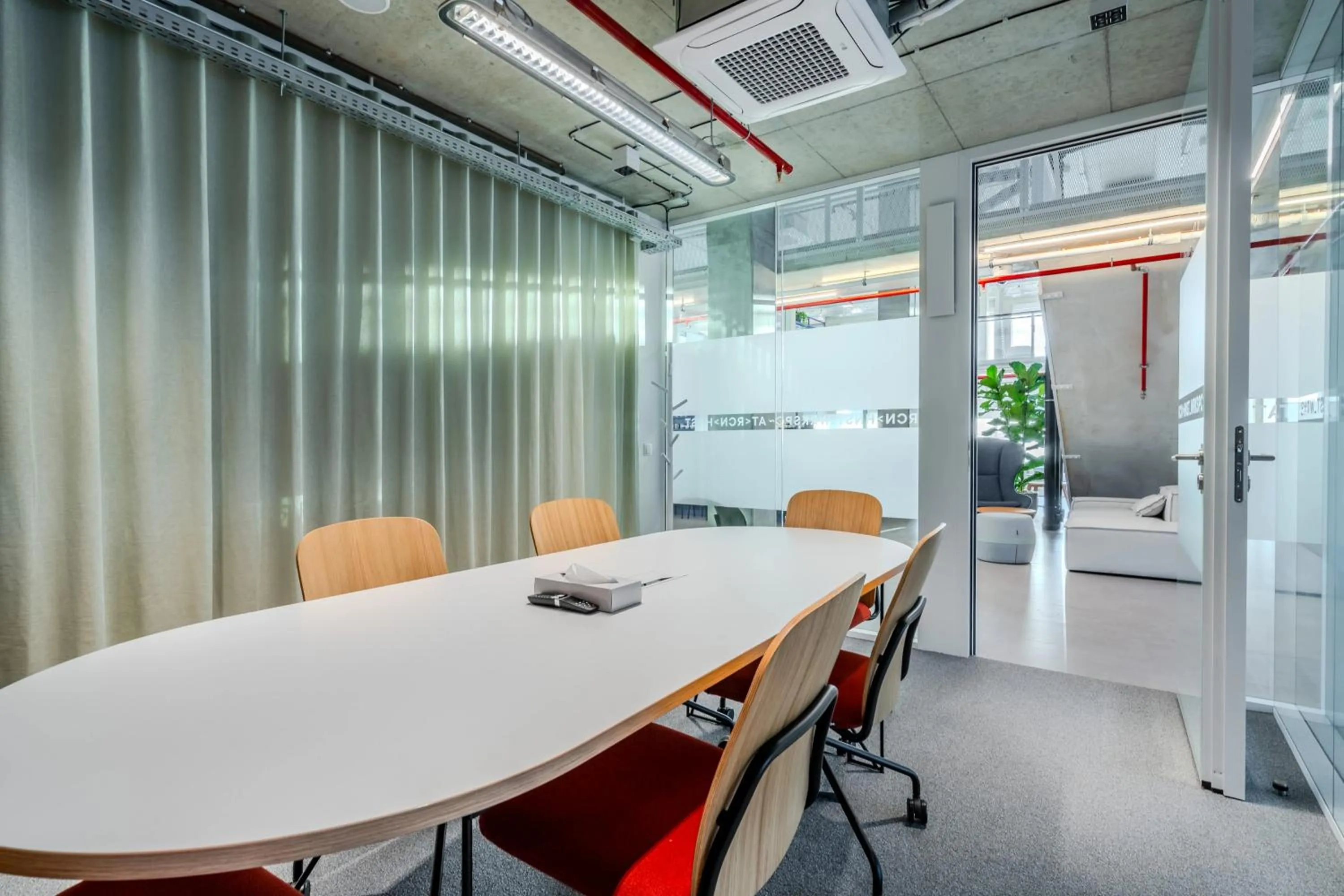 Meeting/conference room in HONEST Ricany