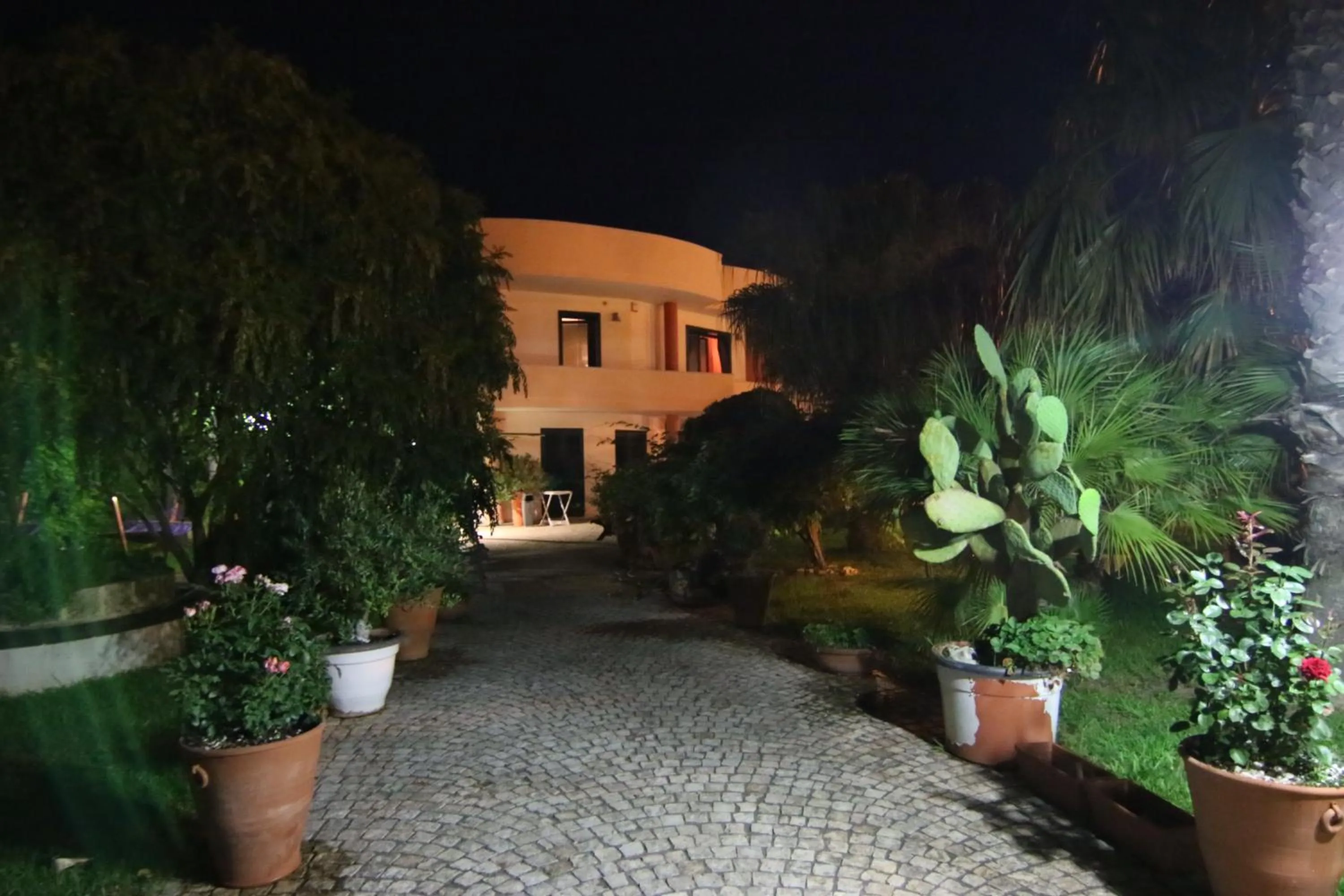 Facade/entrance in B & B Paradise