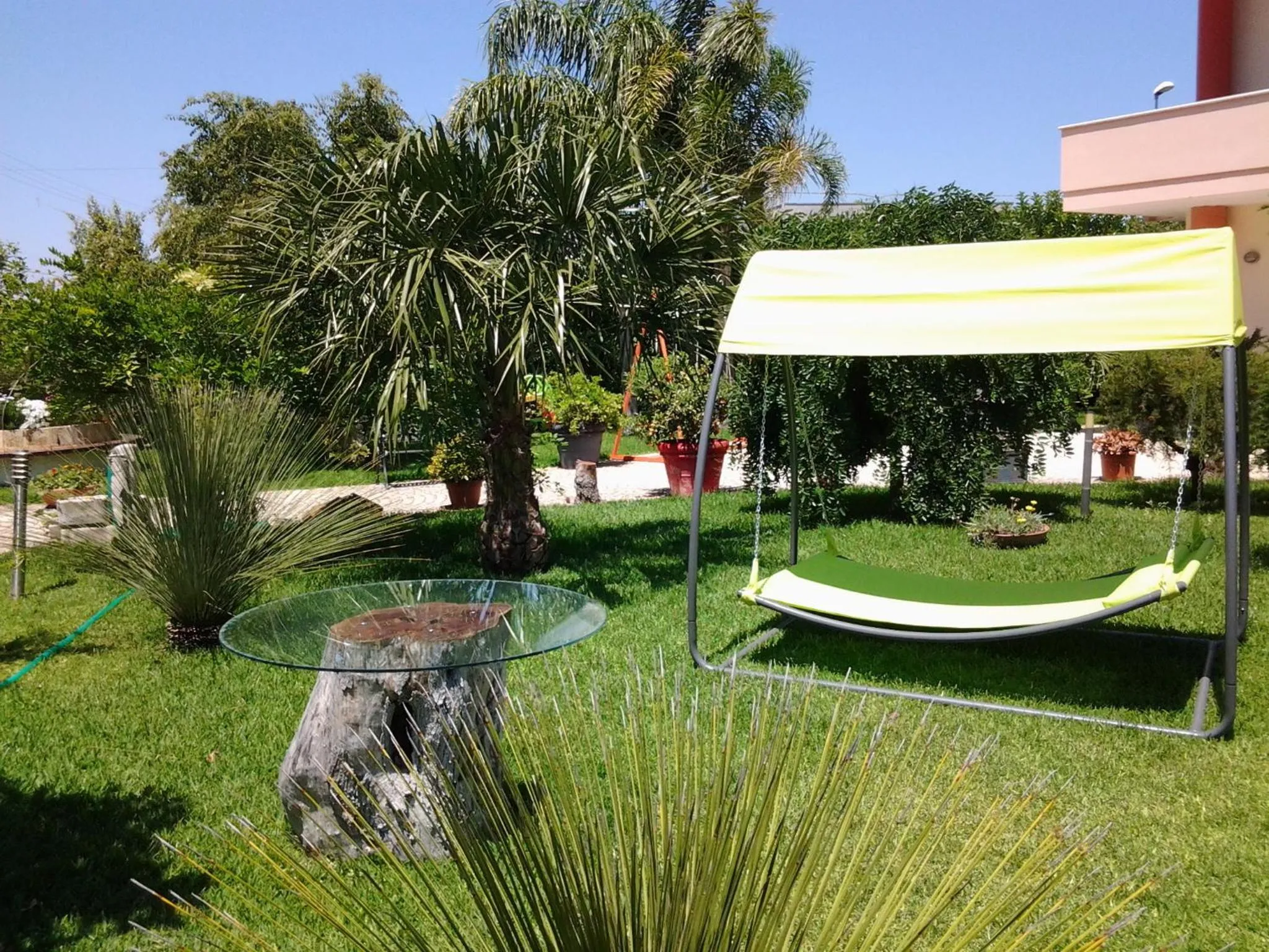 Garden in B & B Paradise