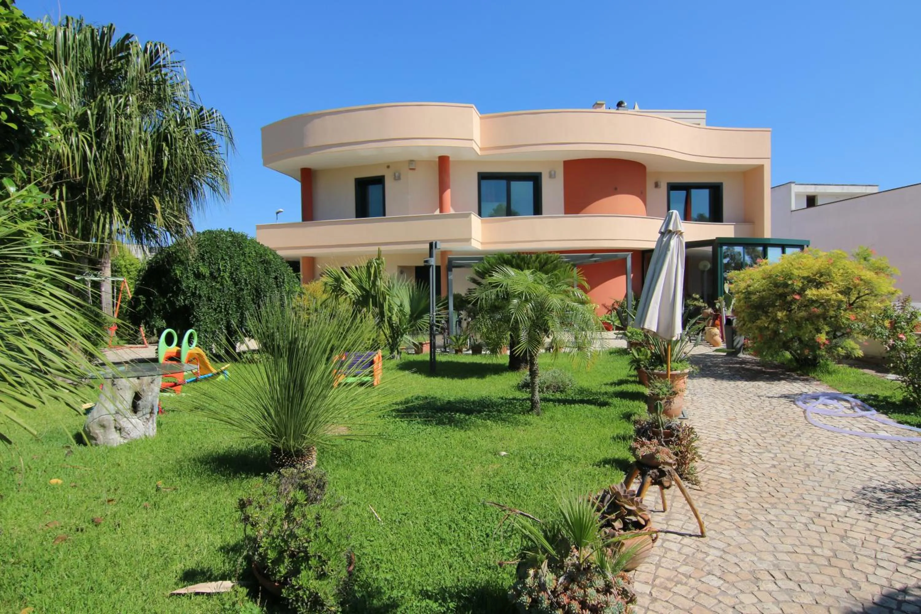 Garden in B & B Paradise