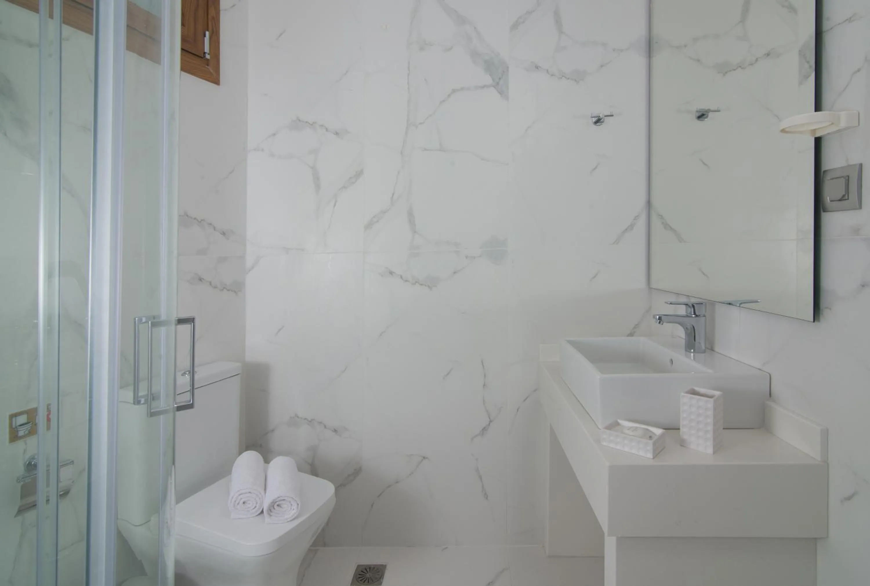 Shower in Harma Boutique Hotel