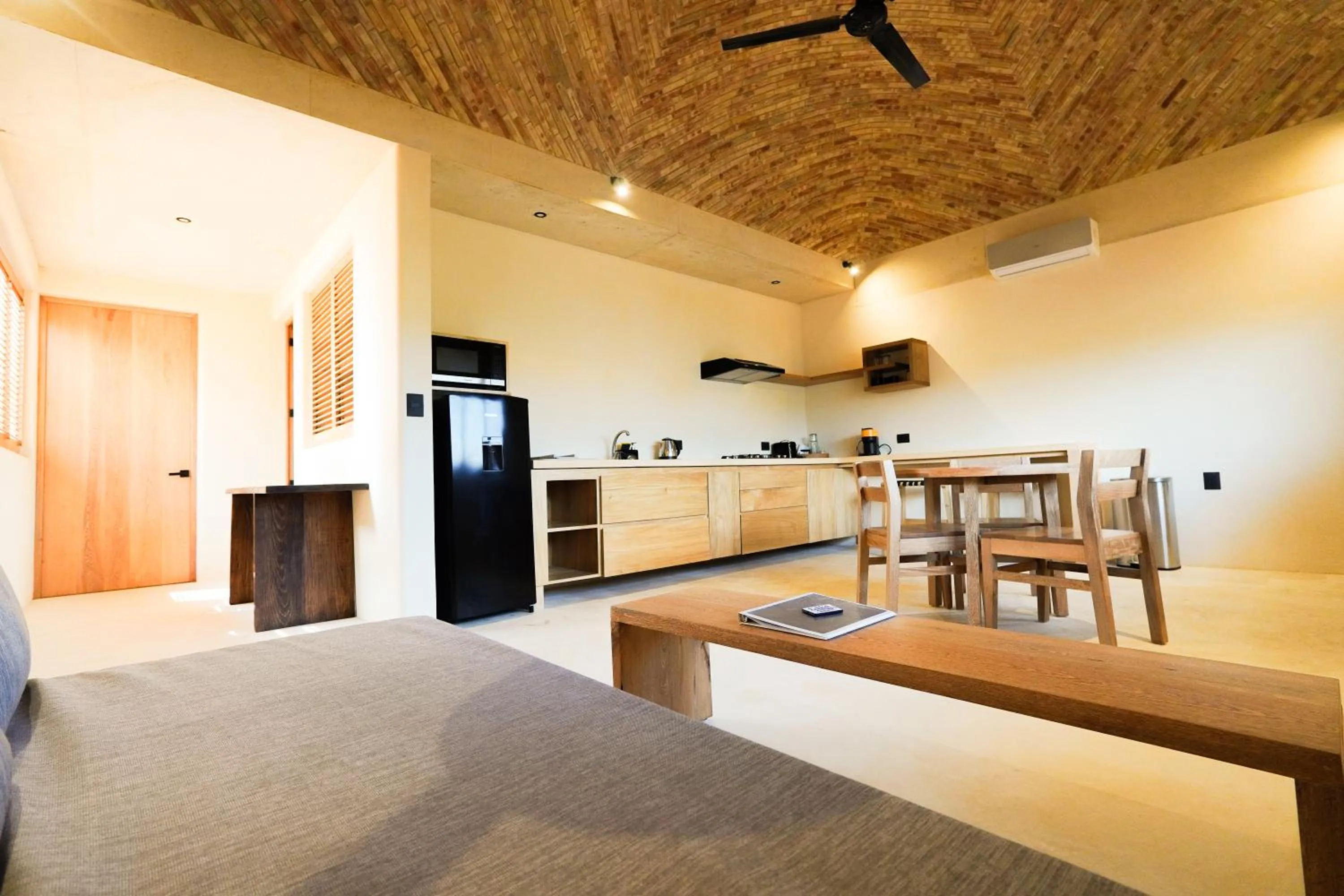 Kitchen or kitchenette in Casa Borka LUXURY FULLY FURNISHED BEACH CONDOS WITH POOL