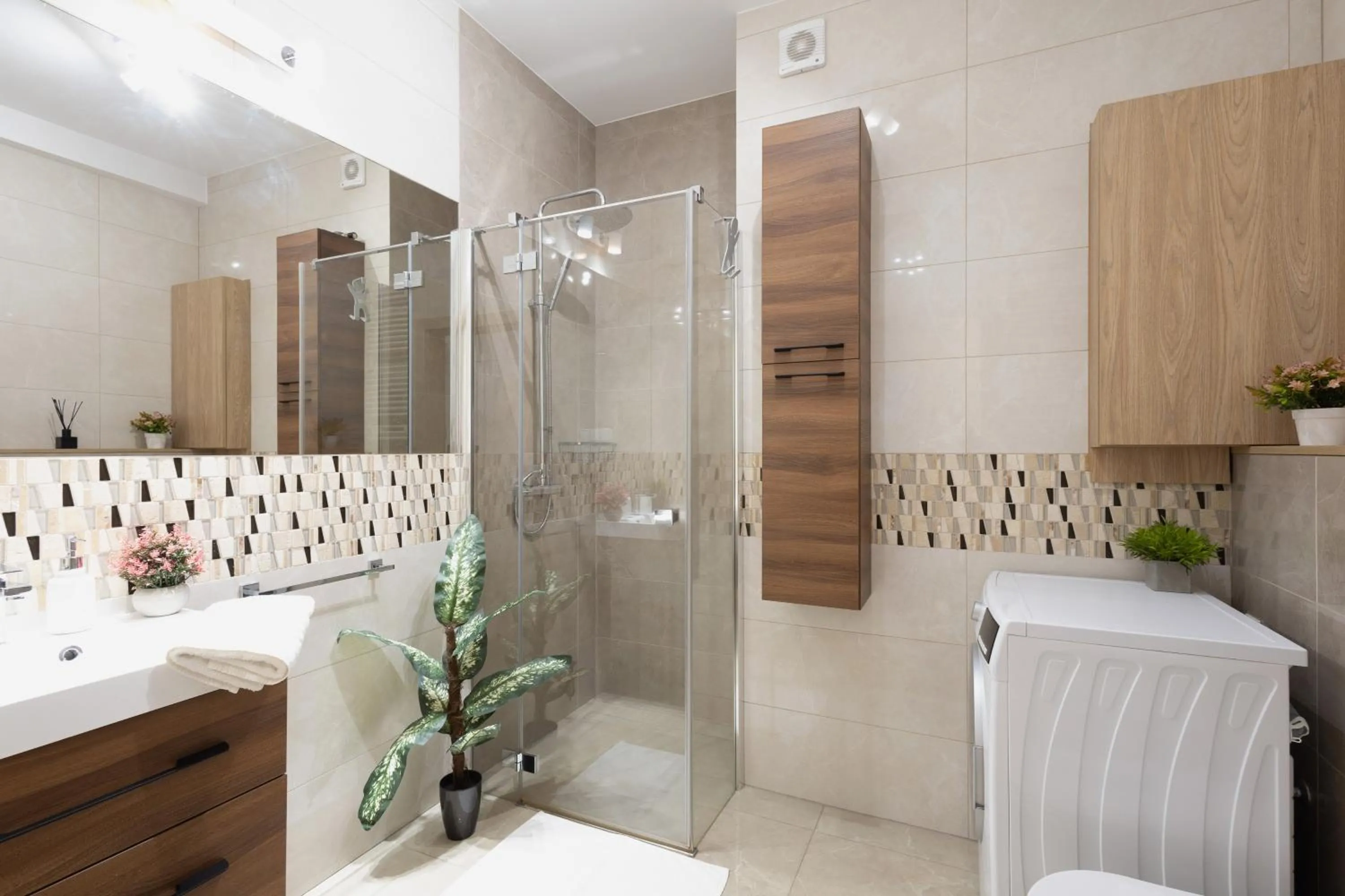 Shower in Apartament ZEUS - Beskid Apartment
