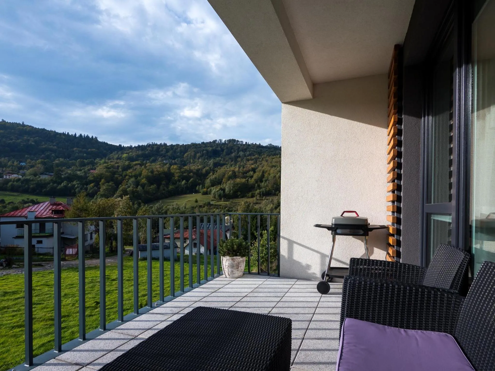 Spring in Apartament ZEUS - Beskid Apartment