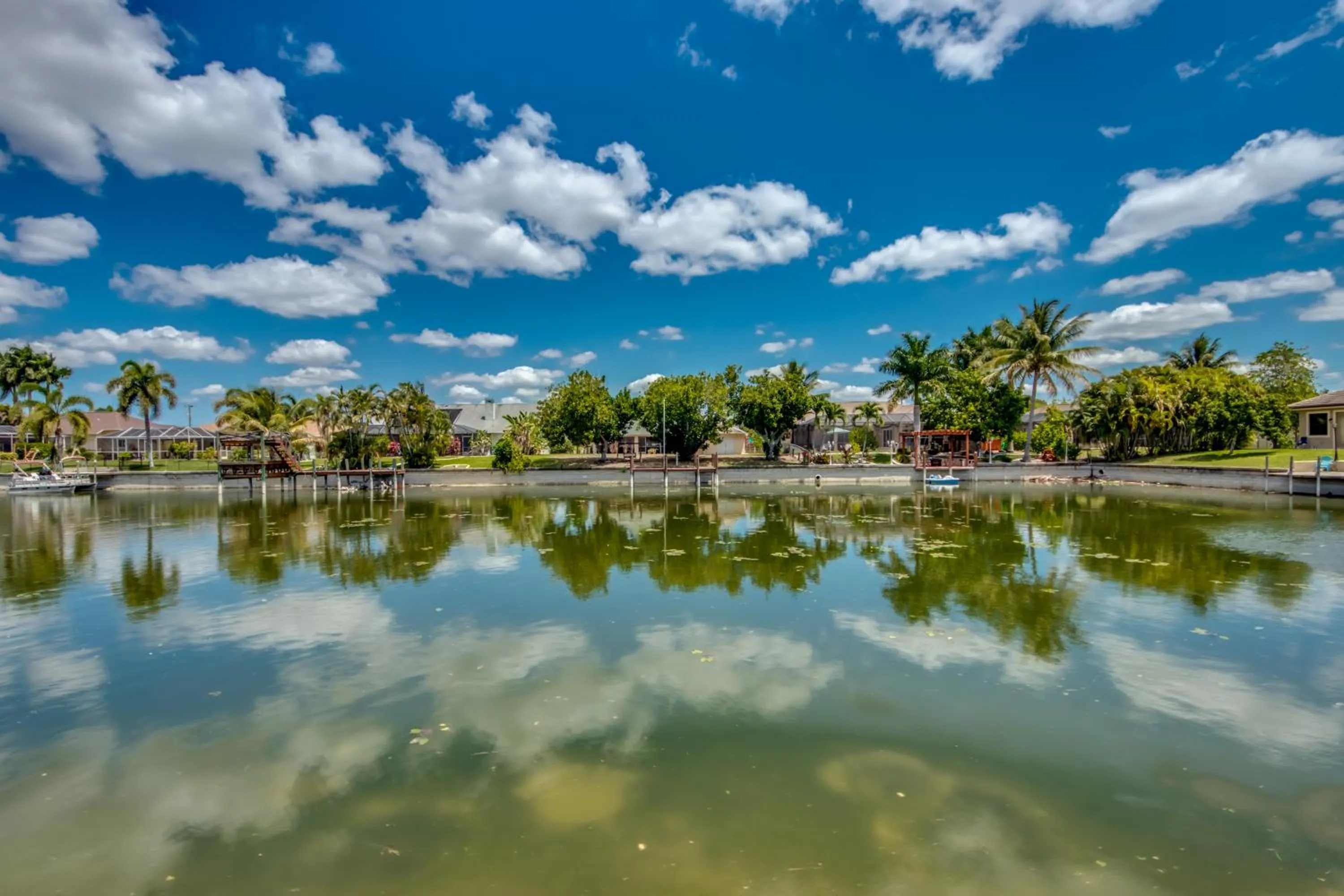 Villa McArita - 4 bedroom home w. heated pool on the water