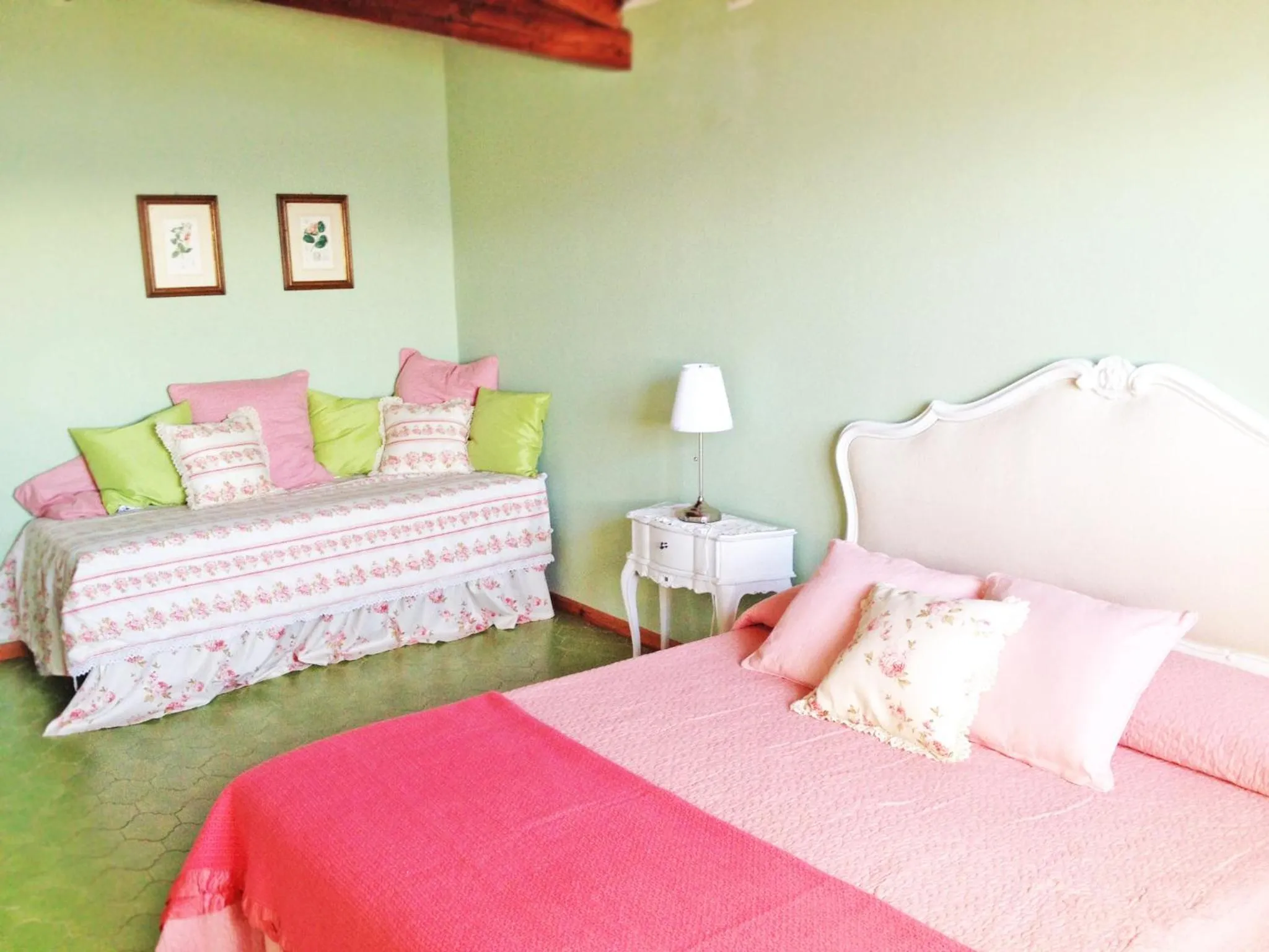 Bed in Villa Margiò