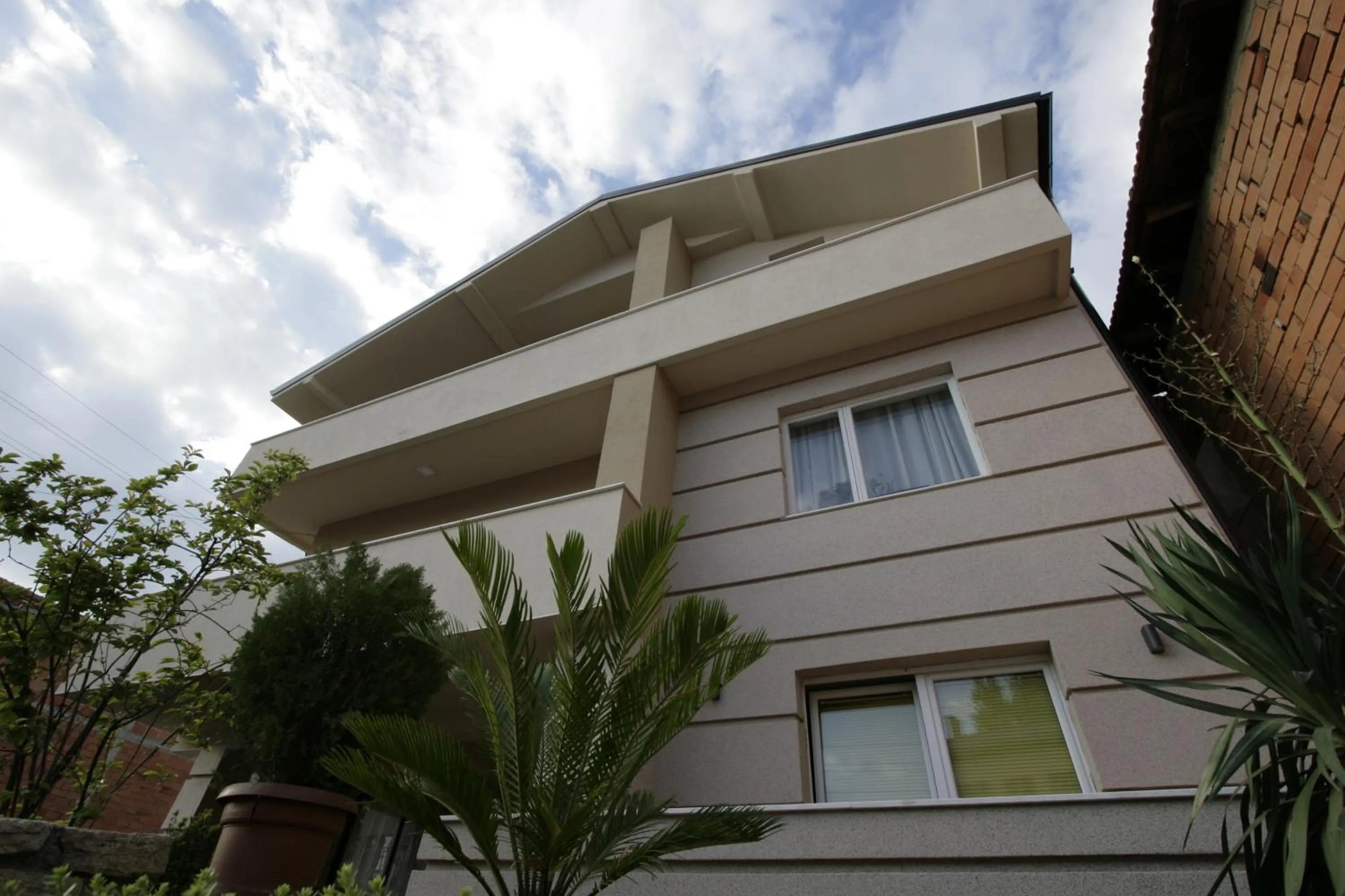 Facade/entrance in Bitrak Guest House