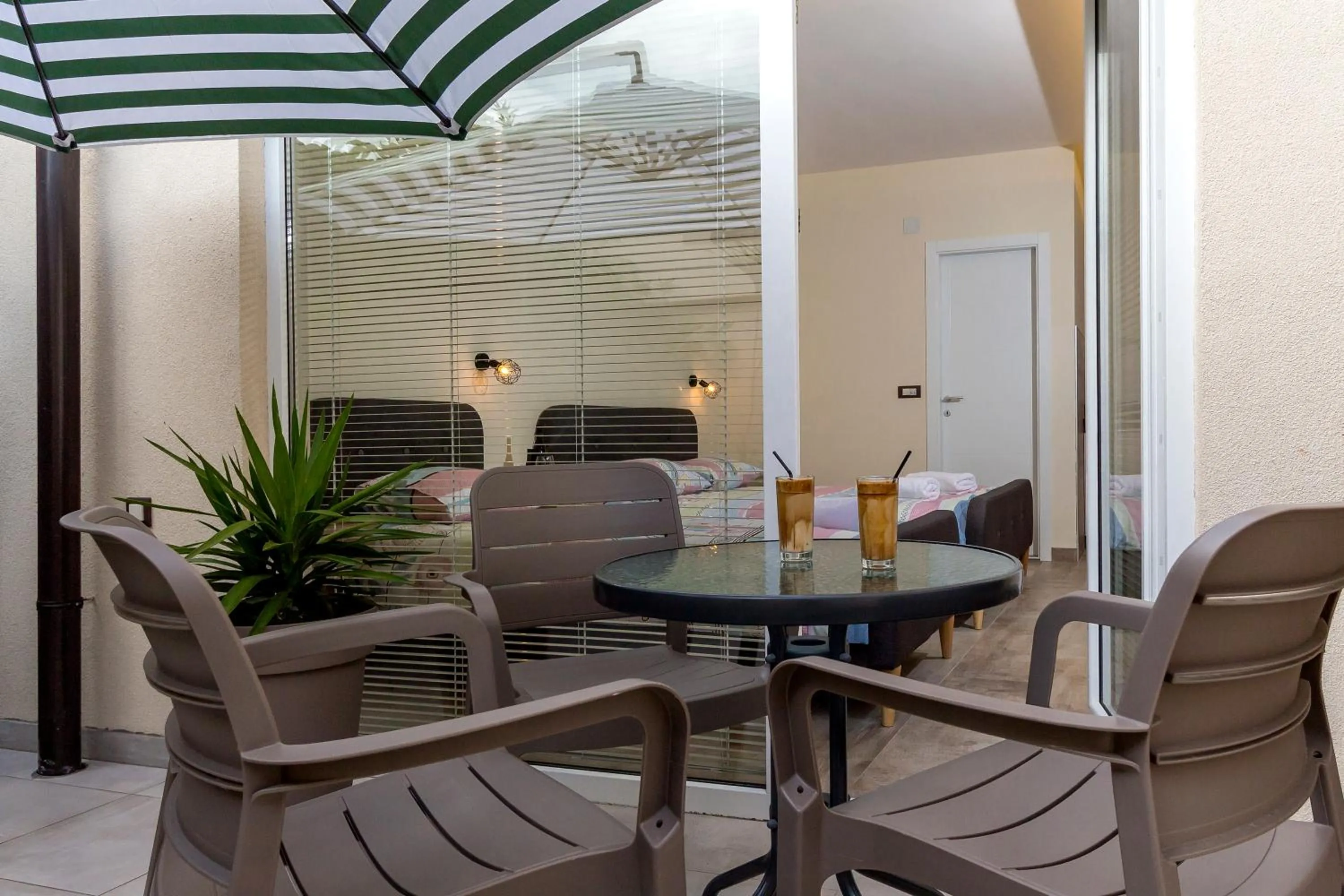 Balcony/Terrace in Bitrak Guest House