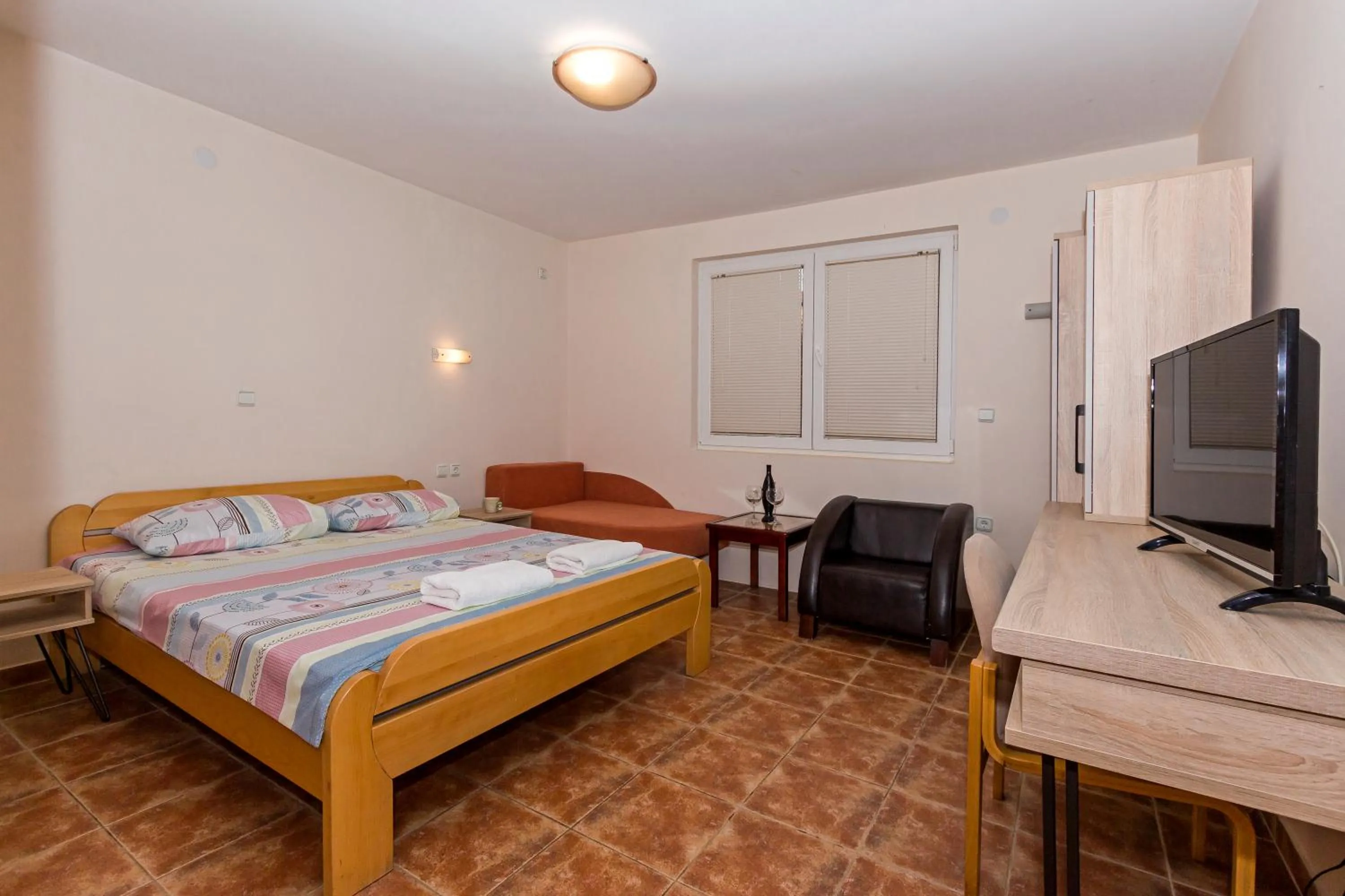 Bed in Bitrak Guest House
