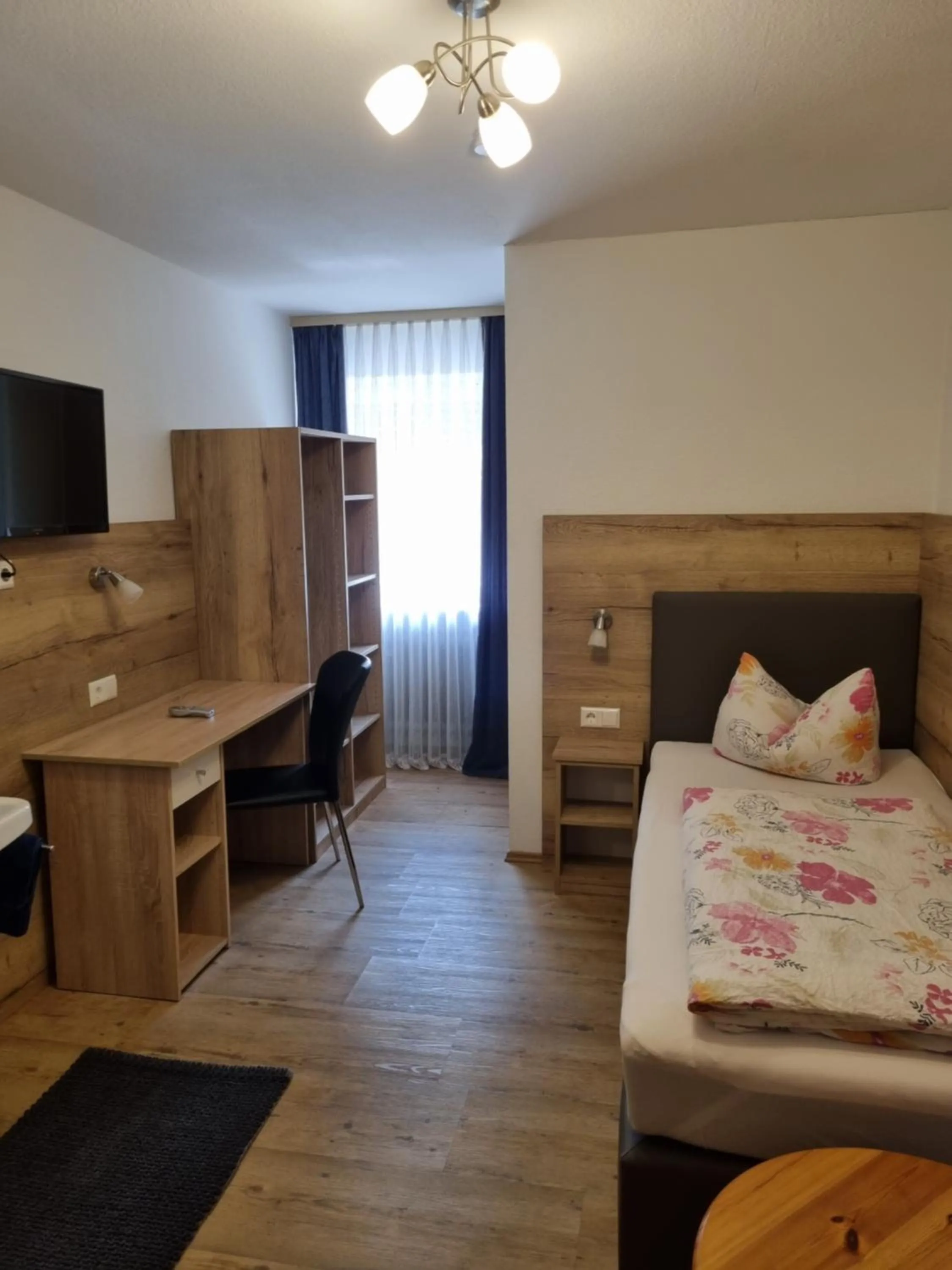 Bed in Landhotel Engel