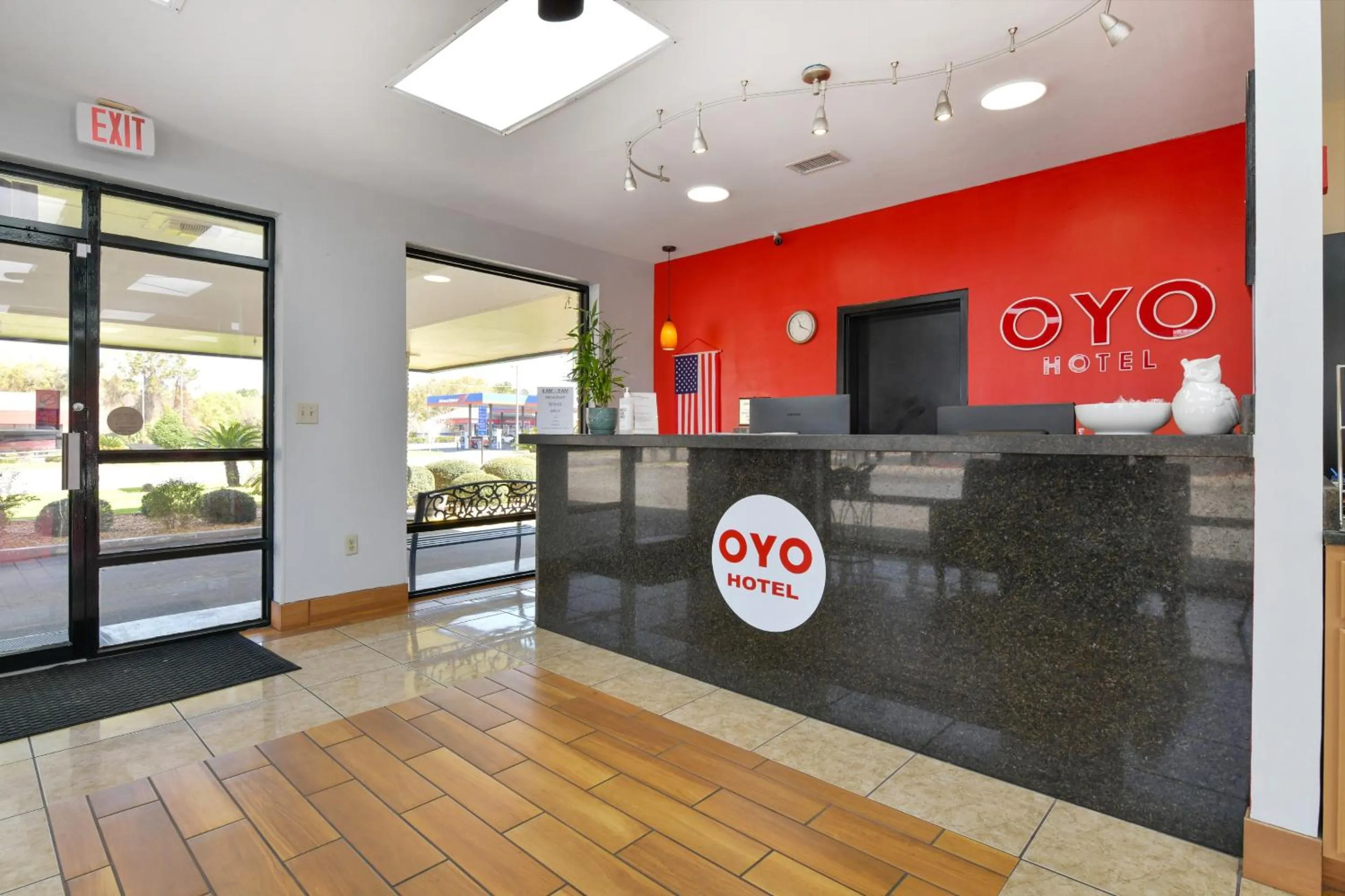 Lobby or reception in OYO Hotel Lake Park-Valdosta I-75, Exit 5