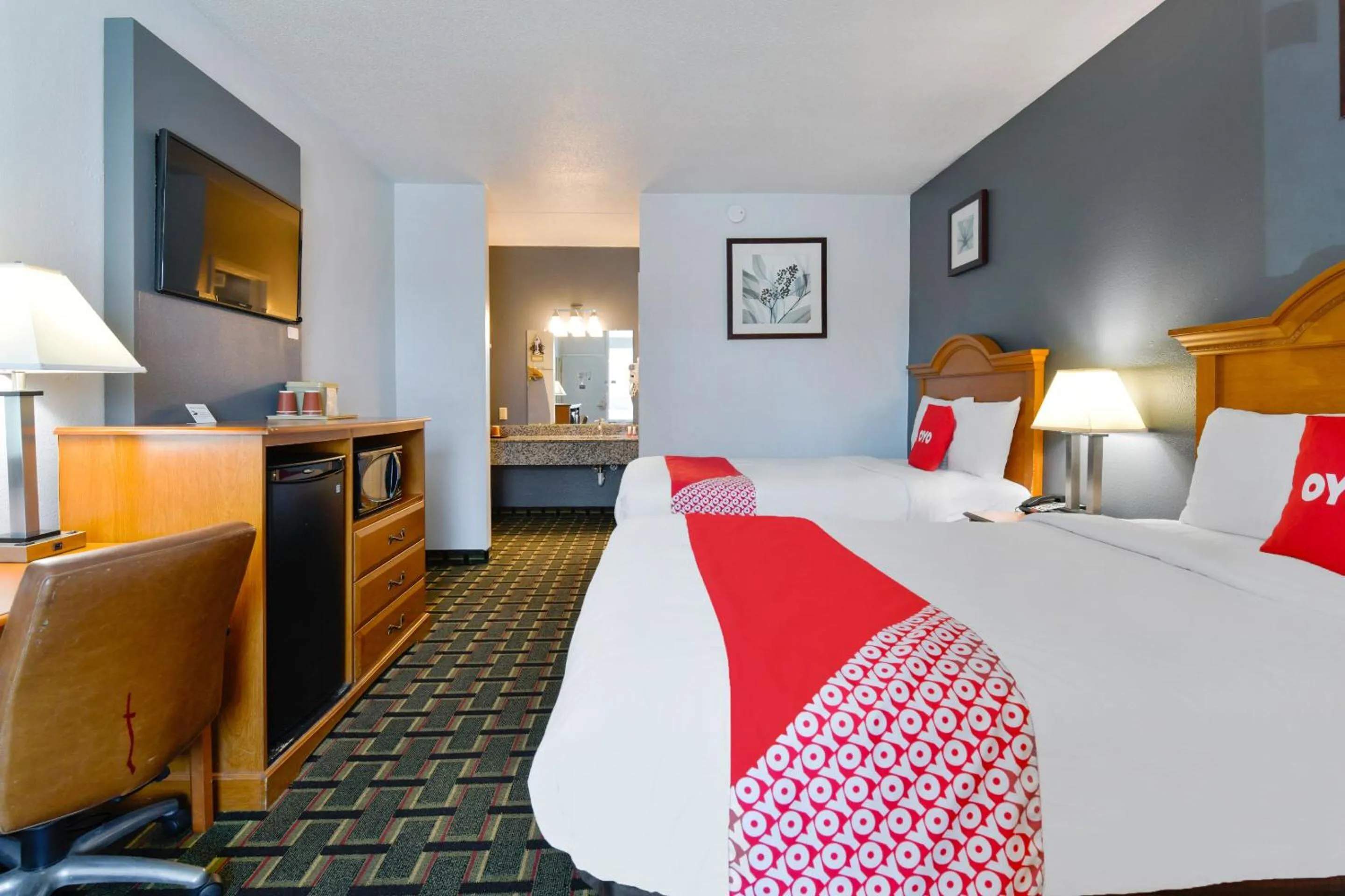 Bedroom, Bed in OYO Hotel Lake Park-Valdosta I-75, Exit 5