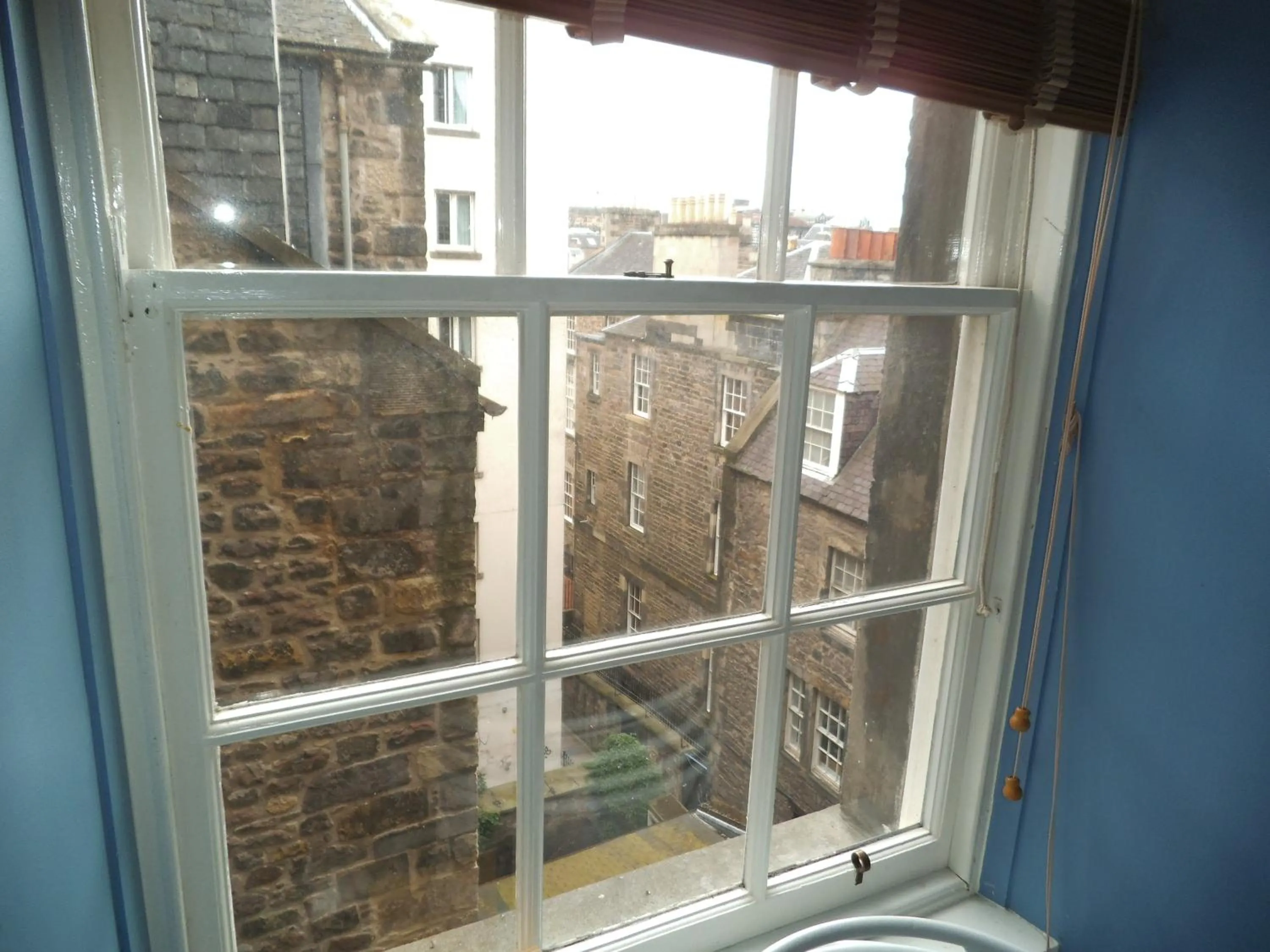 Street view in Royal Mile Apartment