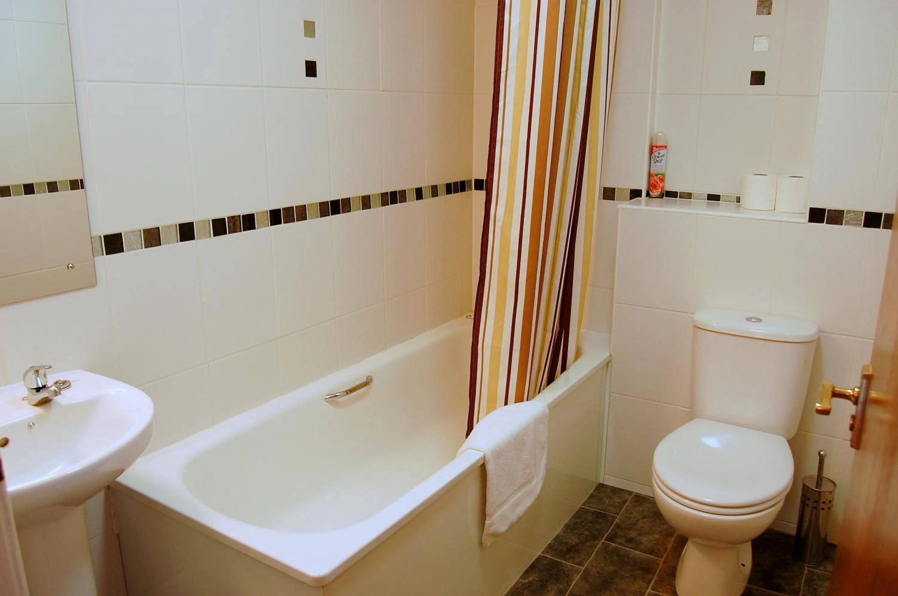 Bathroom in Royal Mile Apartment