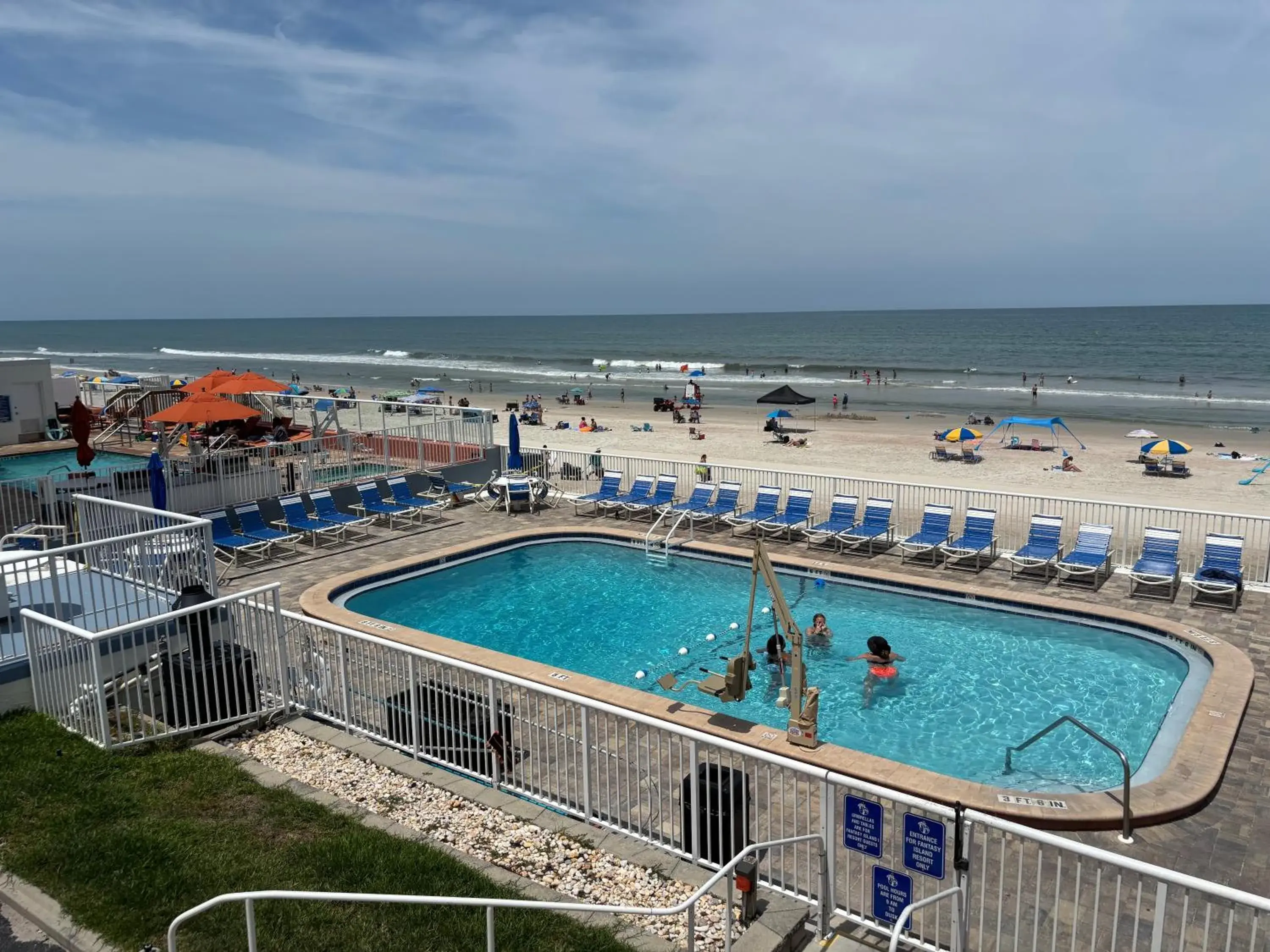 Suite with Sea View in Fantasy Island Resort, Daytona Beach Shores Suite with Sea View in Fantasy Island Resort, Daytona Beach Shores