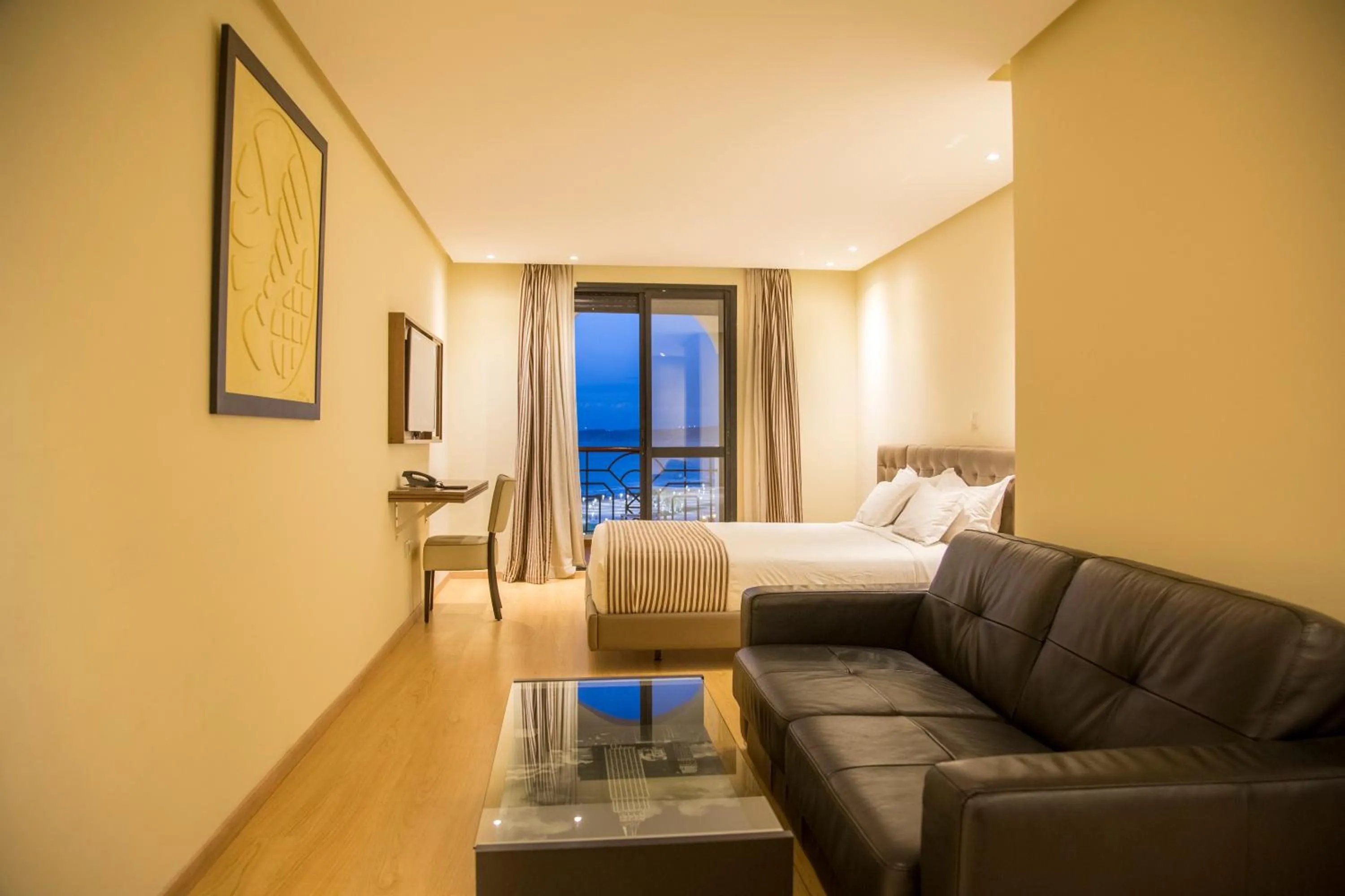 Bed in Le Rio Appart-Hotel City Center