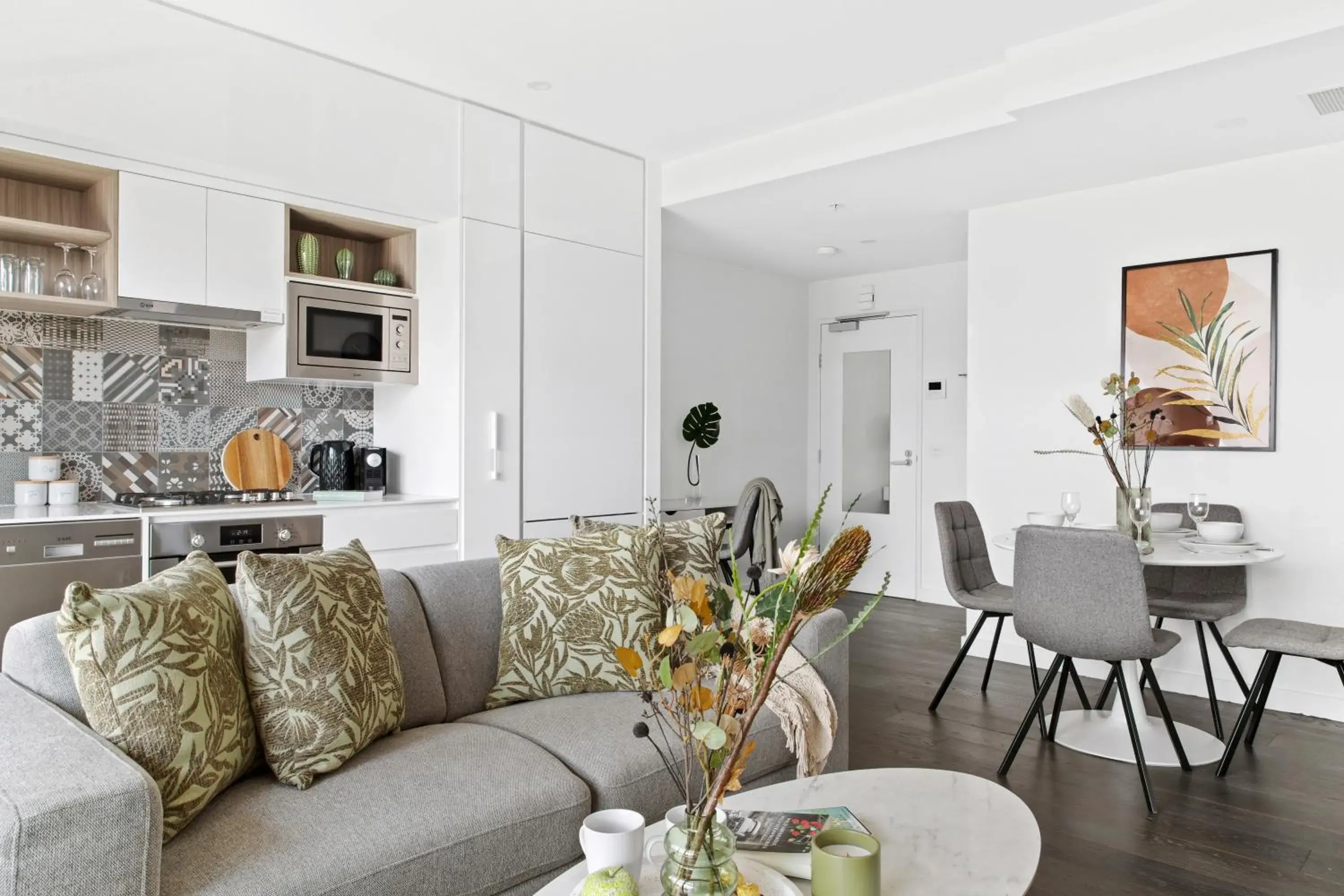 Modern Elegance Caulfield North Modern Elegance Caulfield North