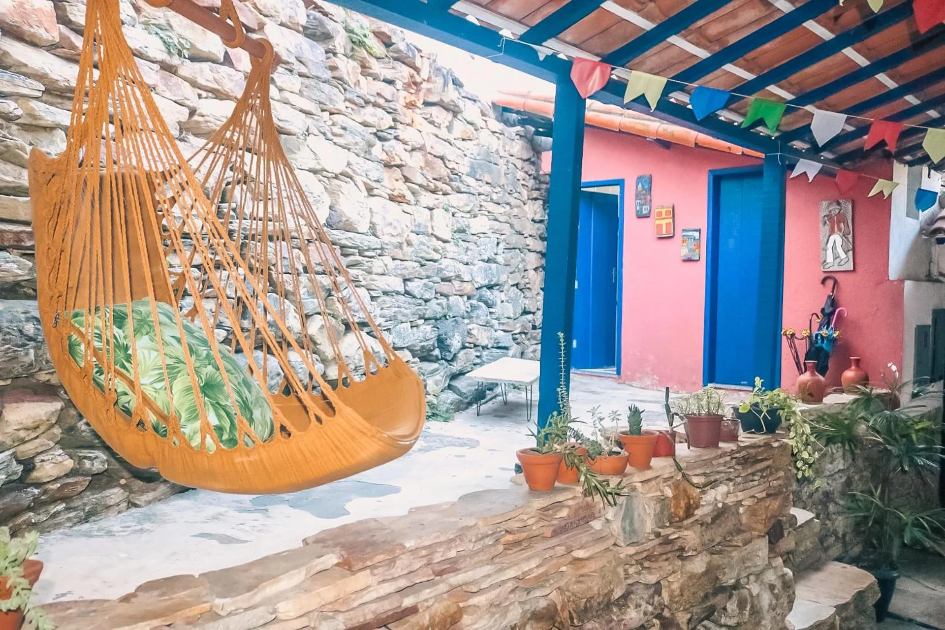 É Hostel