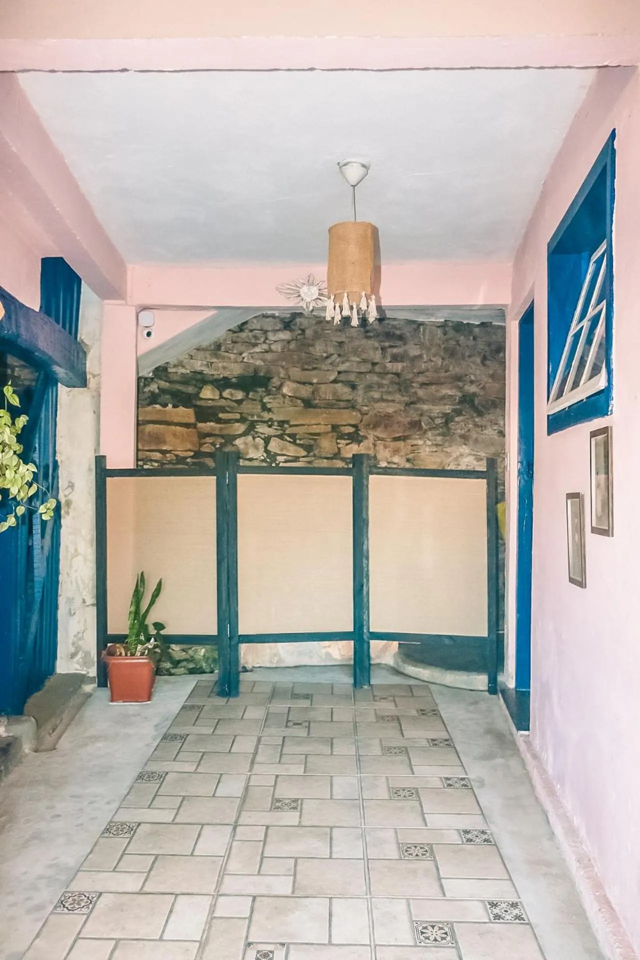 É Hostel