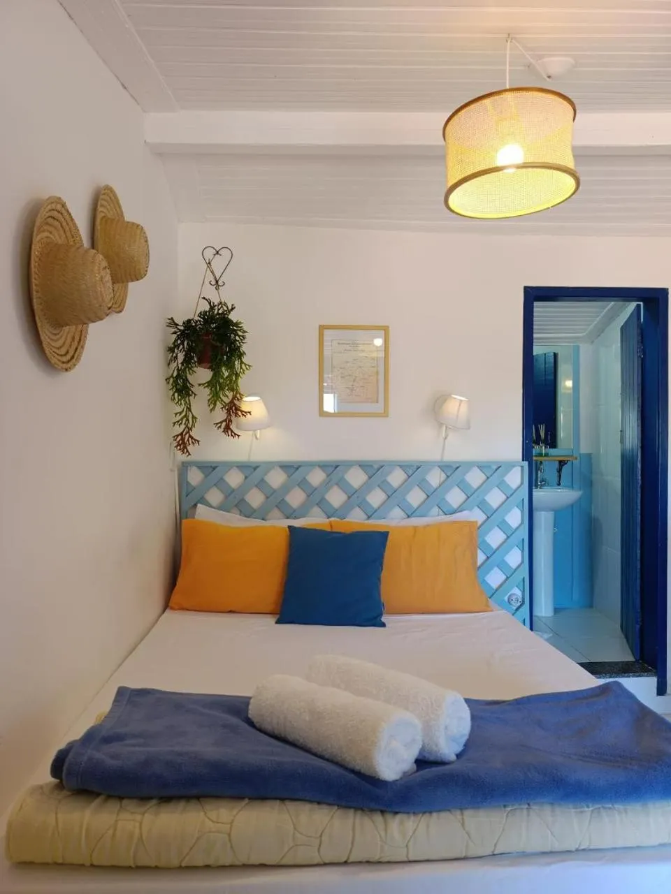 Bed in É Hostel
