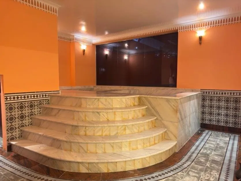 Hot Tub in Hôtel de l'Amour Tam Đảo