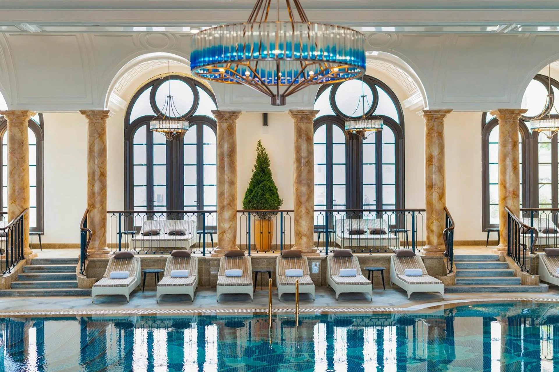 Balcony/Terrace in Hôtel de l'Amour Tam Đảo