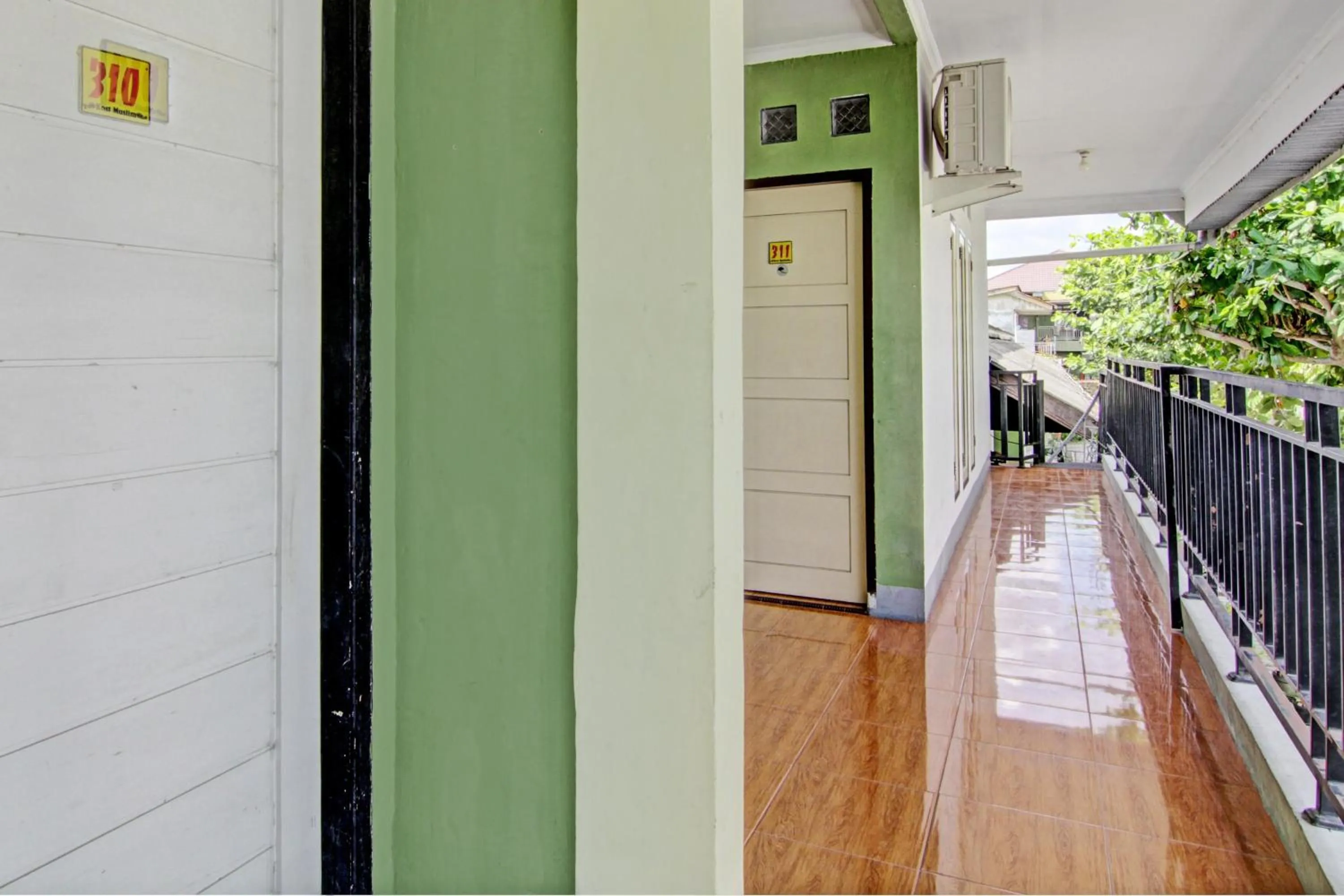 Lobby or reception in Hotel O Penginapan Budi SyariahNearTaman Amaryllis Pekanbaru