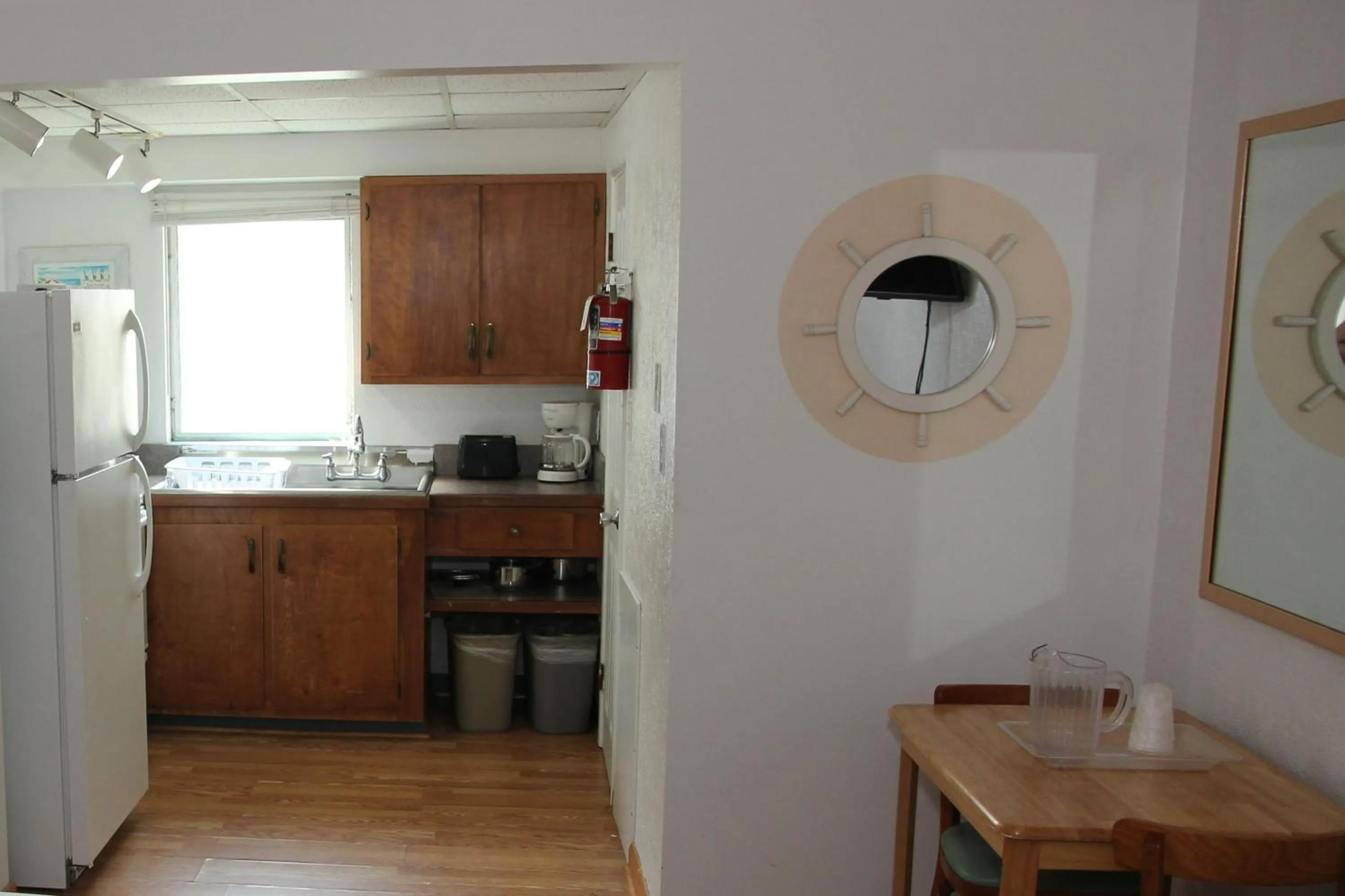 Pink Champagne Motel