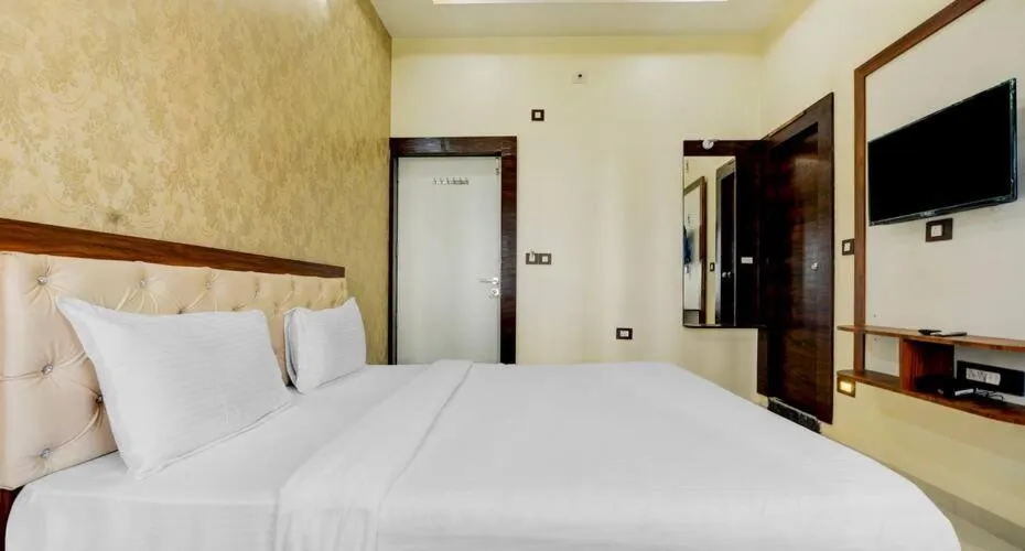 Bed in Hotel Sun Palace