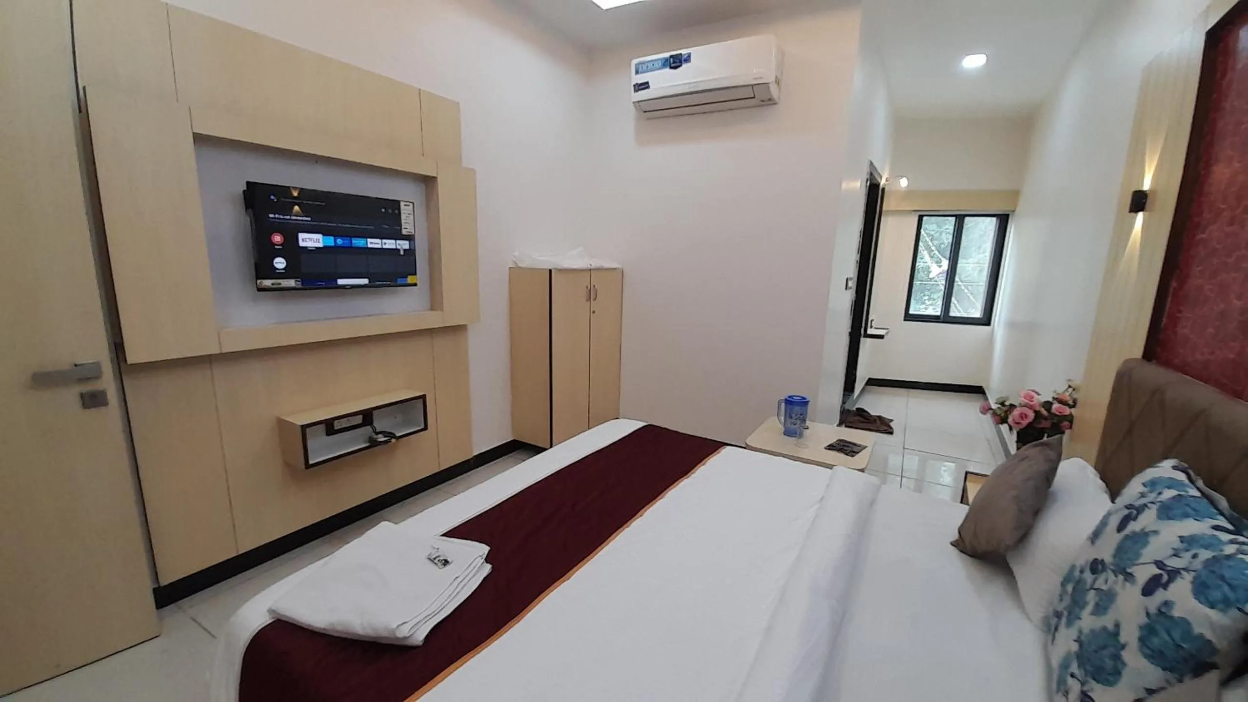 Bed in Hotel Sun Palace