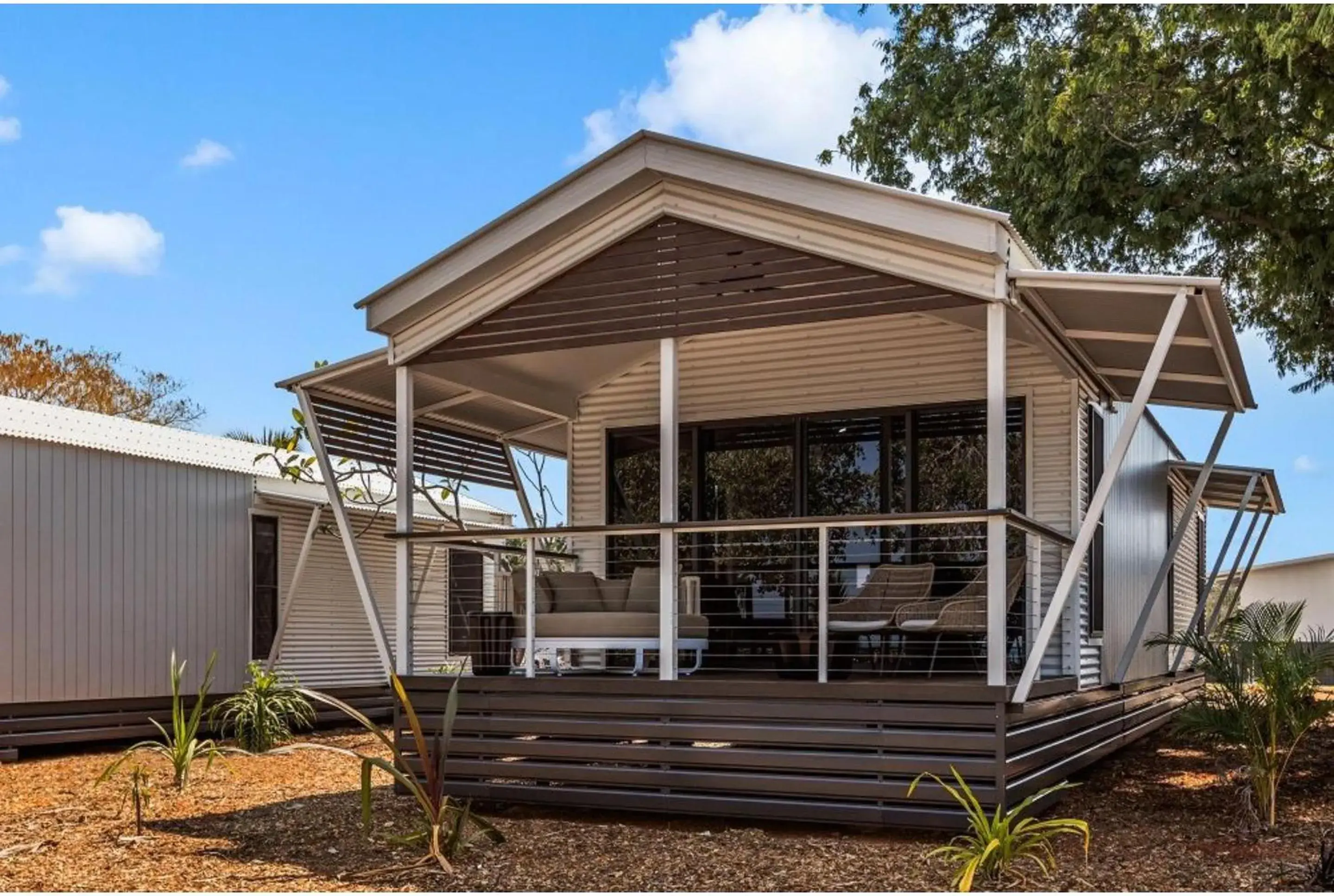 Deluxe 2 Bedroom Pool View Cabin - Sleeps 6 in Discovery Parks - Broome Deluxe 2 Bedroom Pool View Cabin - Sleeps 6 in Discovery Parks - Broome