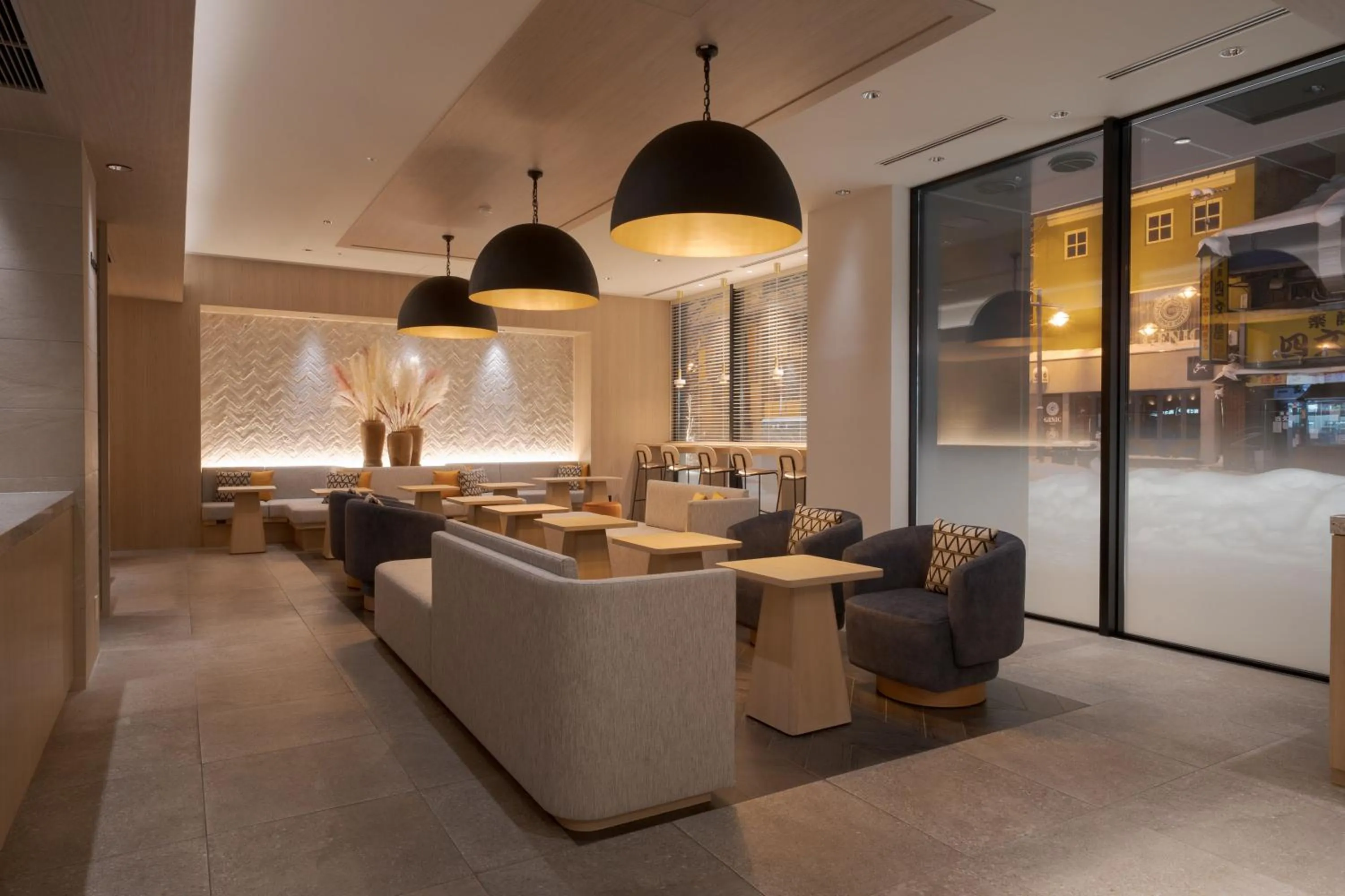 Restaurant/places to eat in the b sapporo