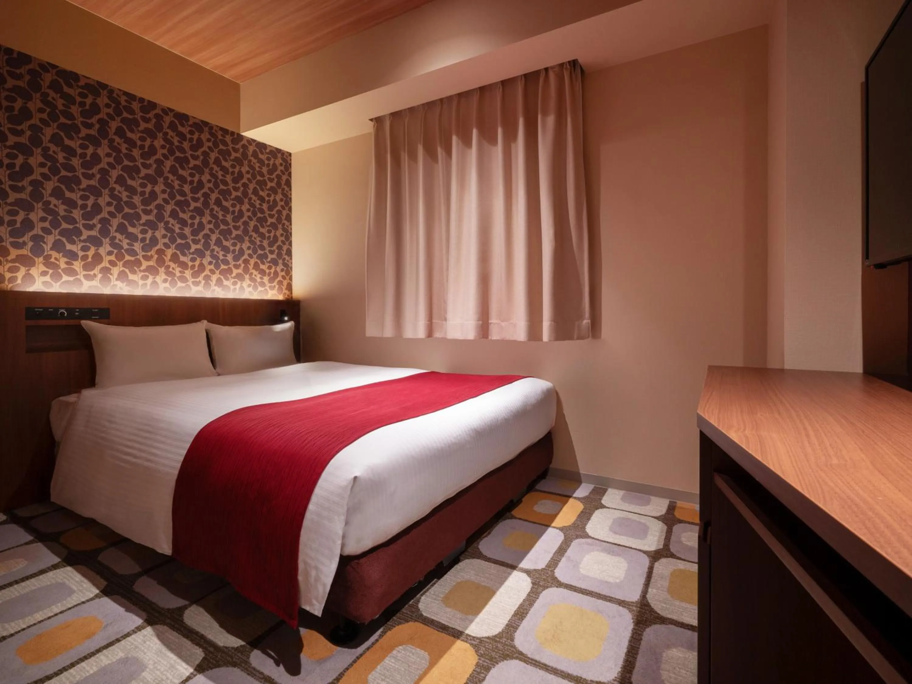 Bed in the b sapporo