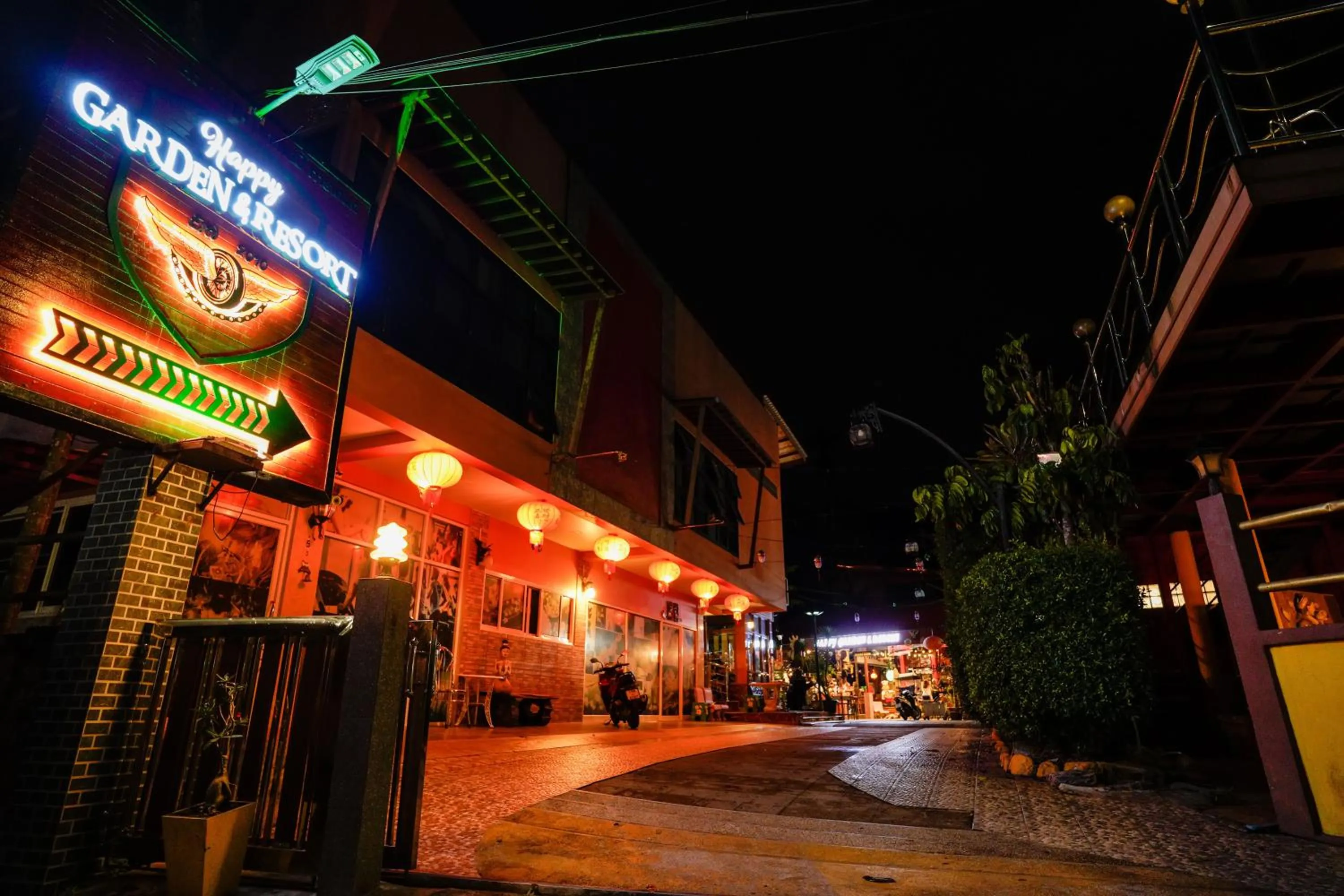 Property building in Happy Garden Resort Betong